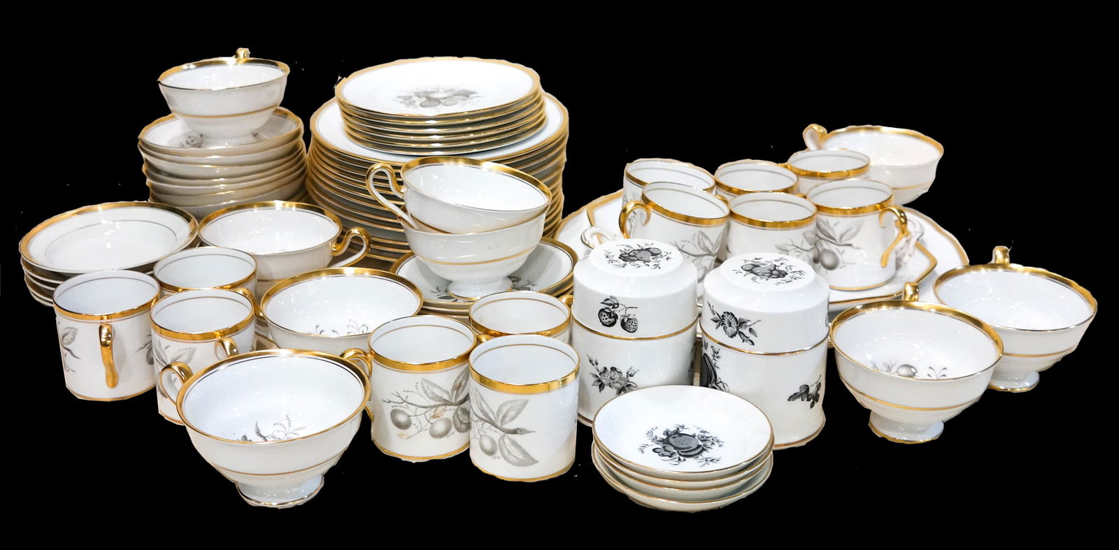69 Pcs. Spode, Royal Worcester, Other - China: 58 pieces of Spode "Period 1810" bone china, including demitasse cups and saucers, tea cups, bowls and tray and a platter, together with 6 pieces of Royal Worcester and 5 gilt porcelain dishes with nu