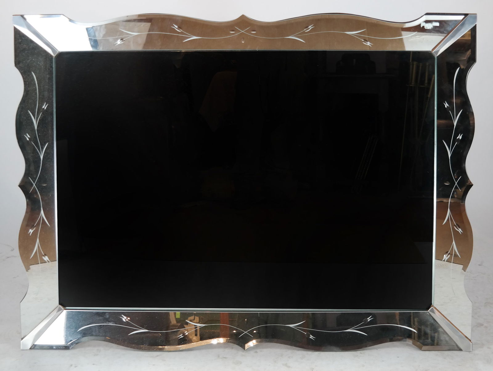 Venetian-Style Scallop-Form Mirror (1 of 3)