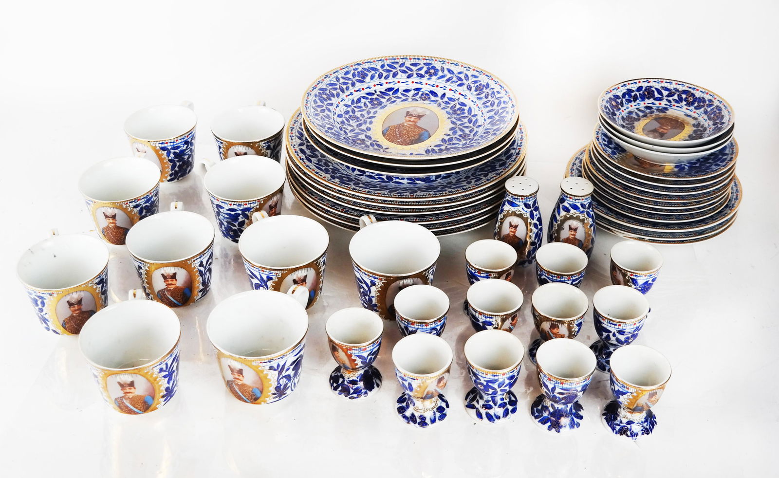 Imperial China Persian Porcelain Dinnerware (51) (1 of 10)