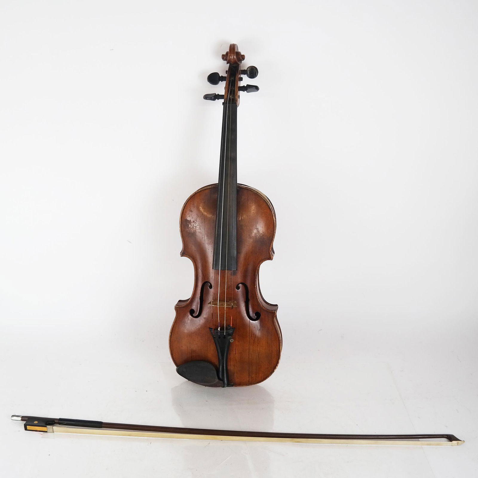 Varagnolo Ferruccio Violin (1 of 11)