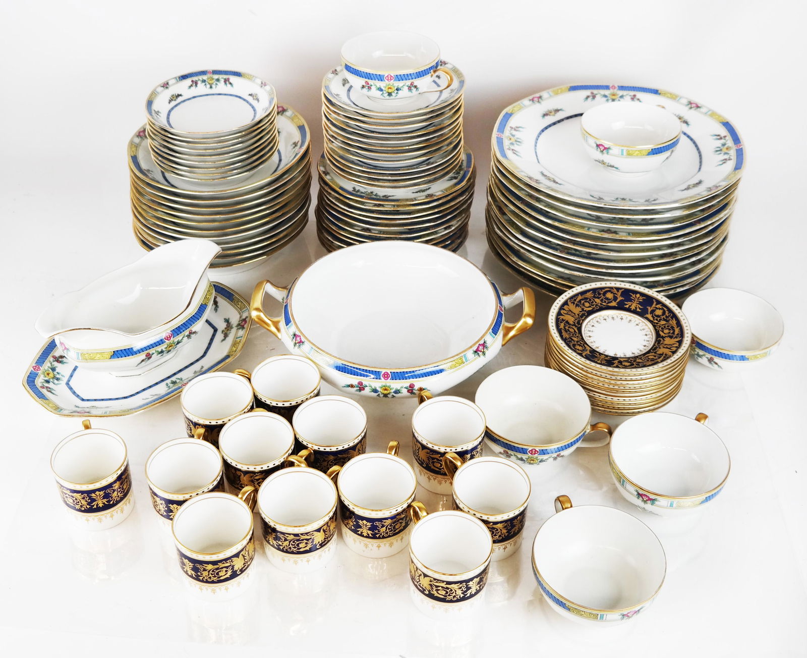 Limoges & Ansley Partial Dinnerware (1 of 10)