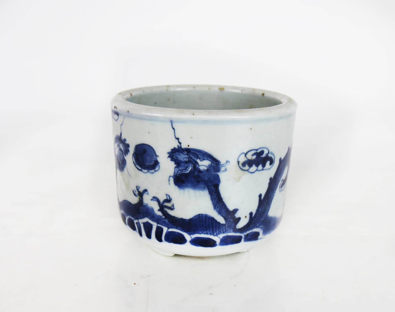 Chinese Blue & White Porcelain Brush Pot: Chinese blue and white porcelain brush pot. [4" H x 4 3/4" Diam.].
