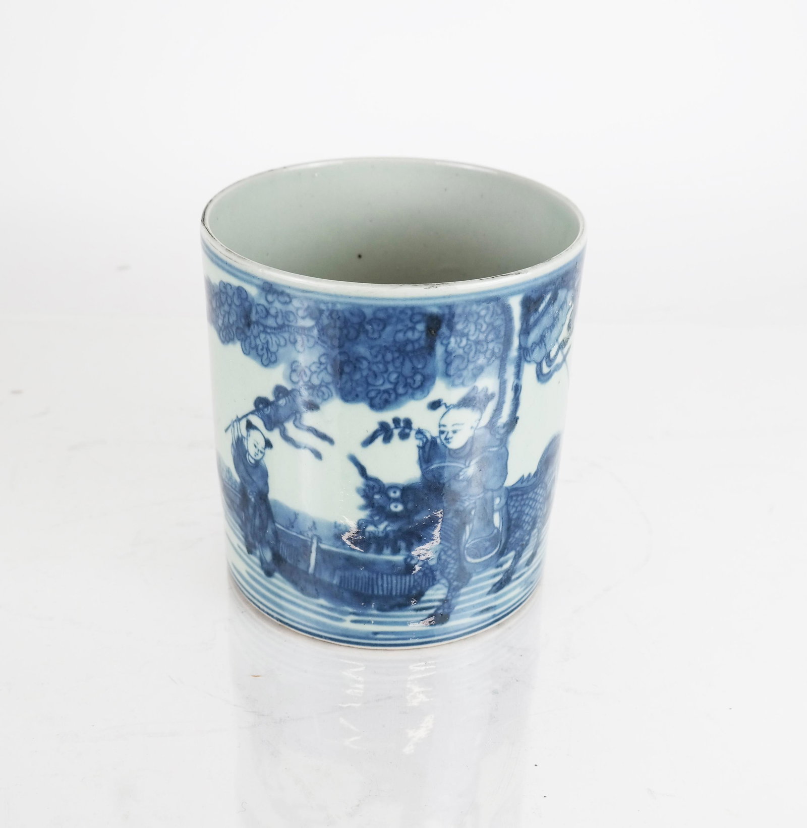 Chinese Blue & White Porcelain Brush Pot: Chinese blue and white porcelain brush pot. [5 1/2" H x 5 1/8" Diam.].