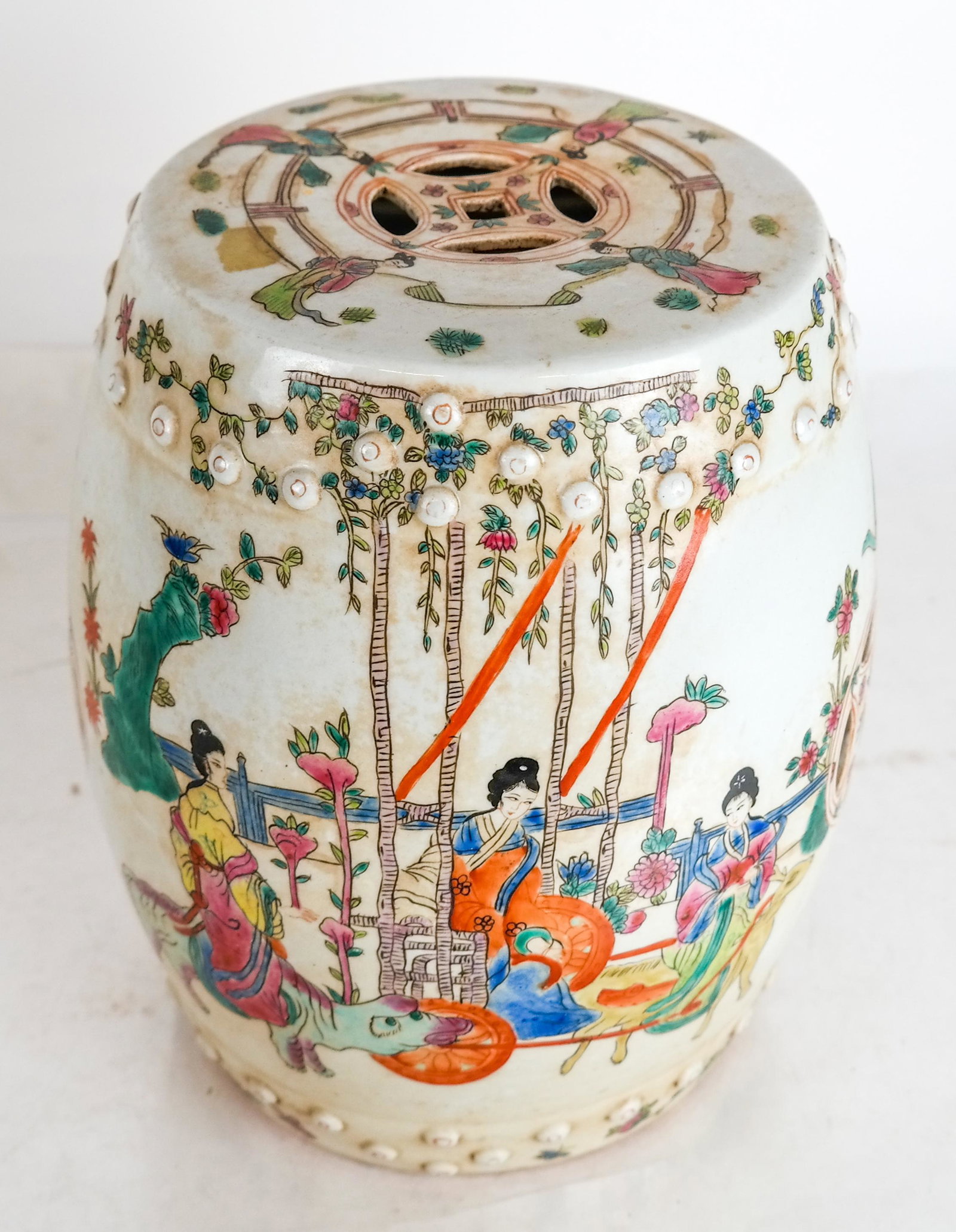 Miniature Chinese Garden Seat: Miniature Chinese garden seat. [11" H x 7" Diam.]. In good condition.