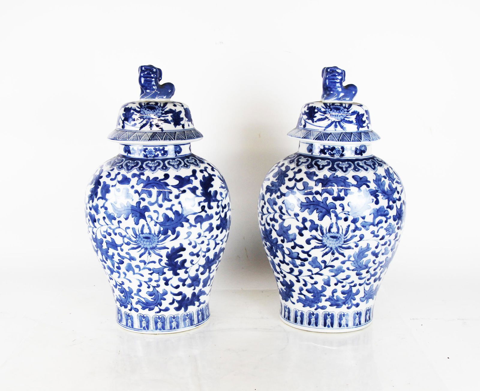 Pair Chinese Blue, White Urns (1 of 5)