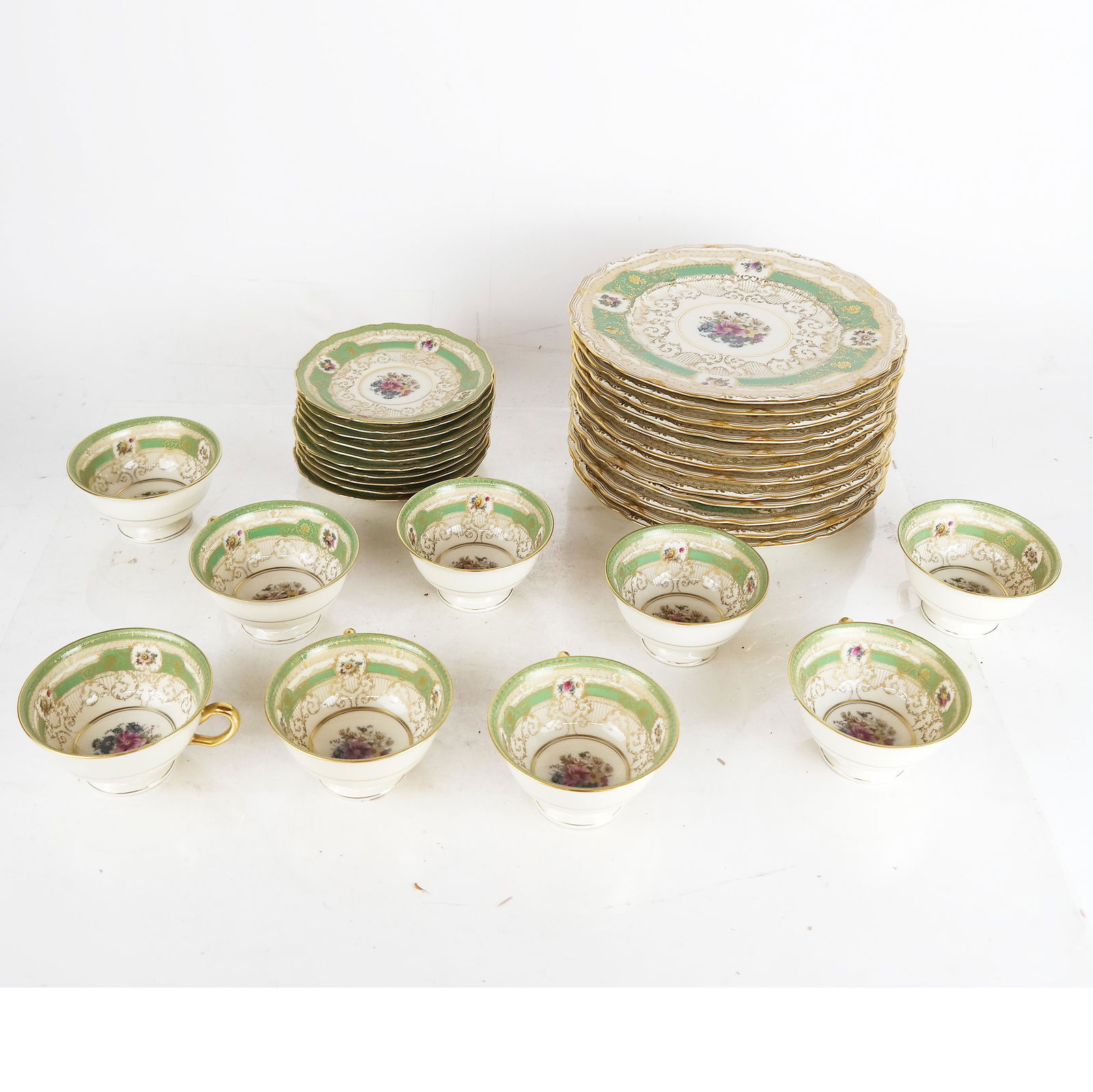 Hohenberg Black Knight Dinner Ware - 31Pcs (1 of 11)