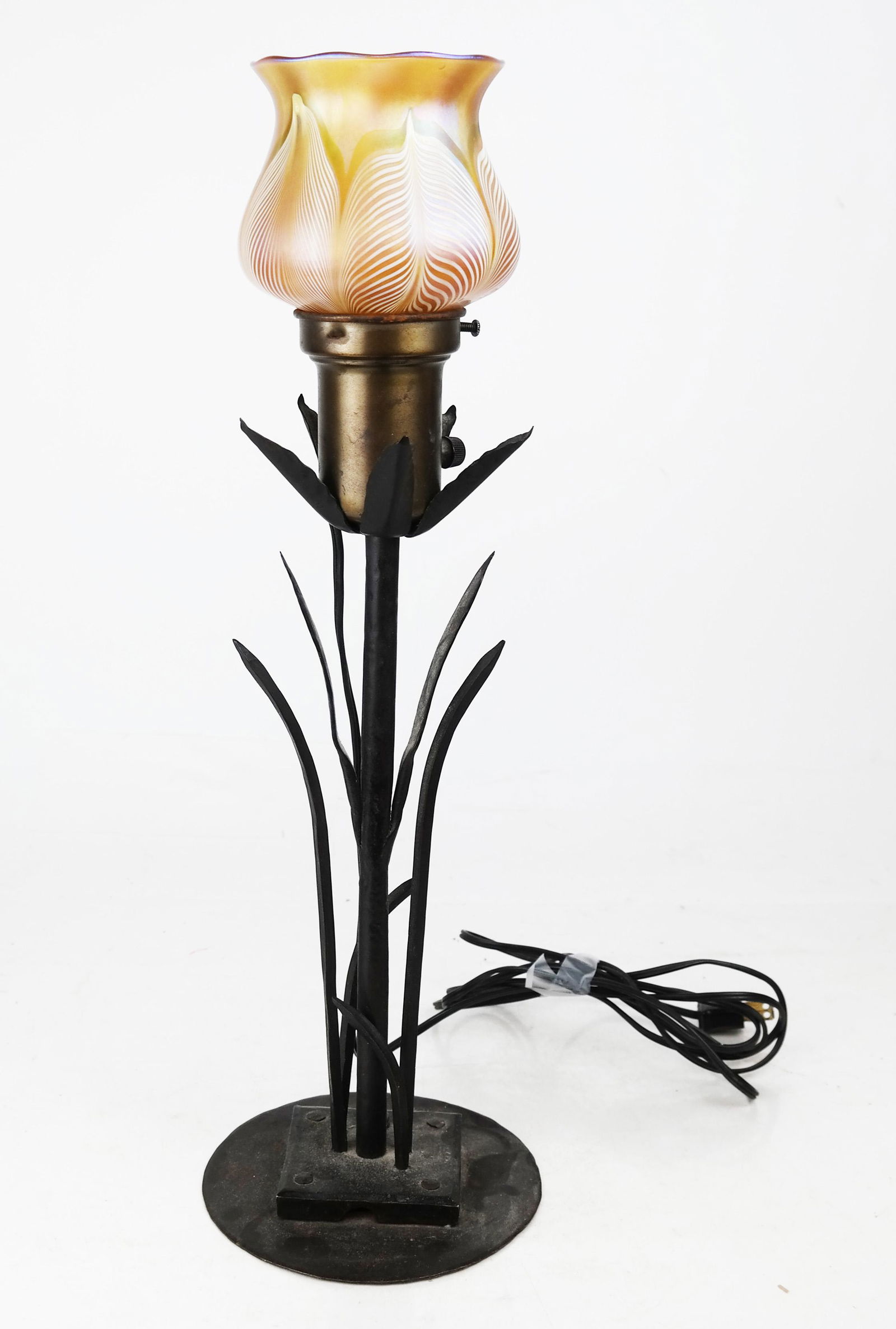Art Nouveau Lamp with Quezel Shade (1 of 7)