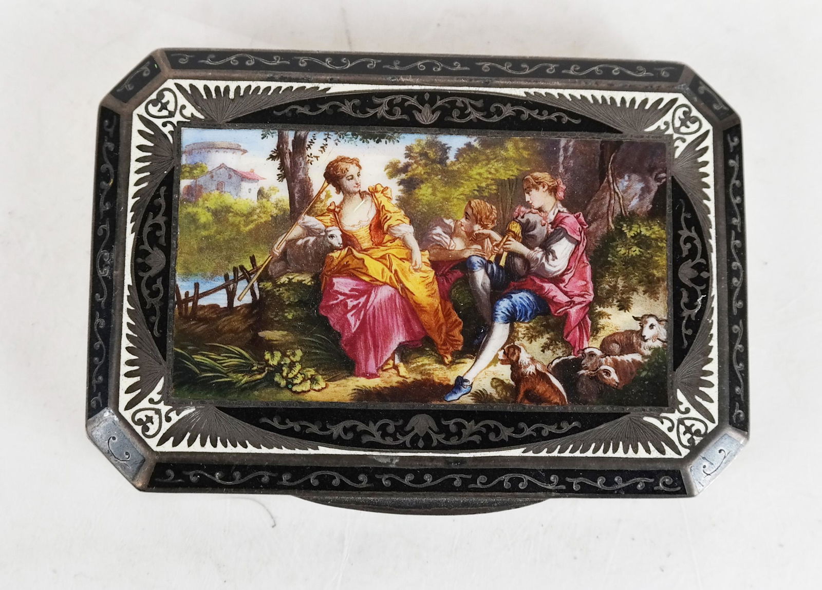 Sterling Silver & Enamel Box (1 of 5)