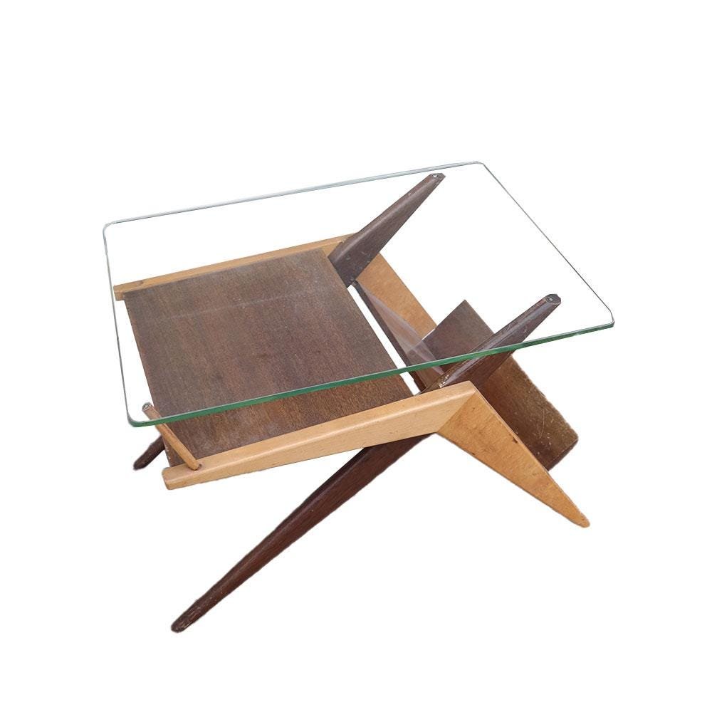 Mid-Century Modern Magazine Rack End Table (1 of 9)