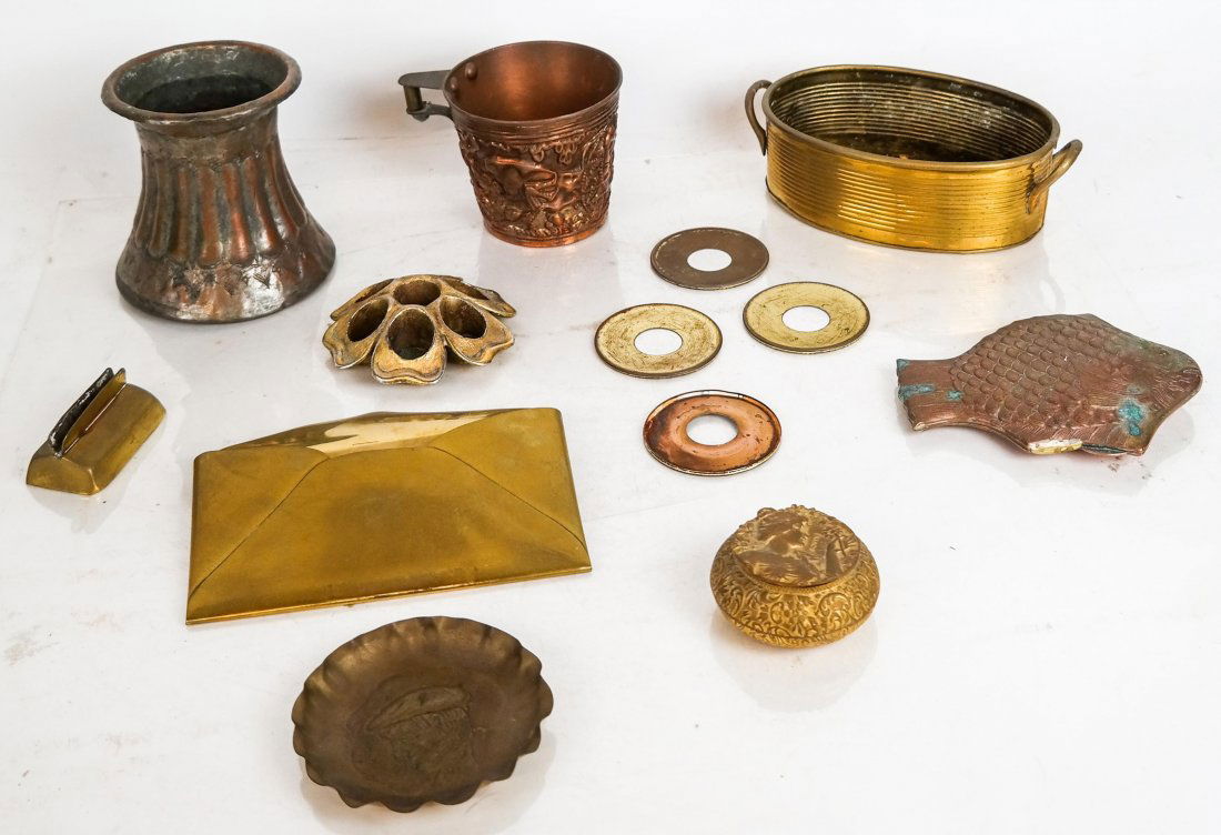 Lot of 13 Copper & Brass Objects (1 of 9)