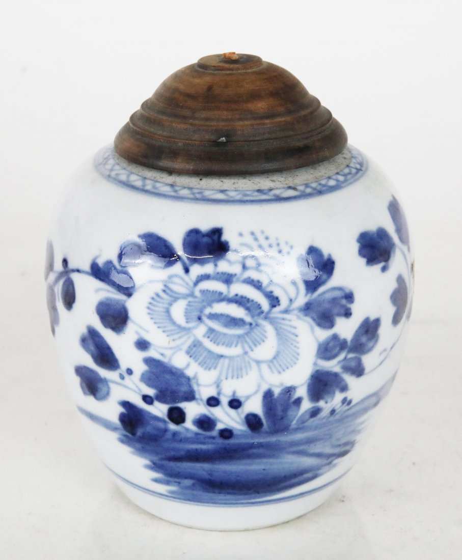 Ming Dynasty Blue & White Lidded Jar (1 of 6)