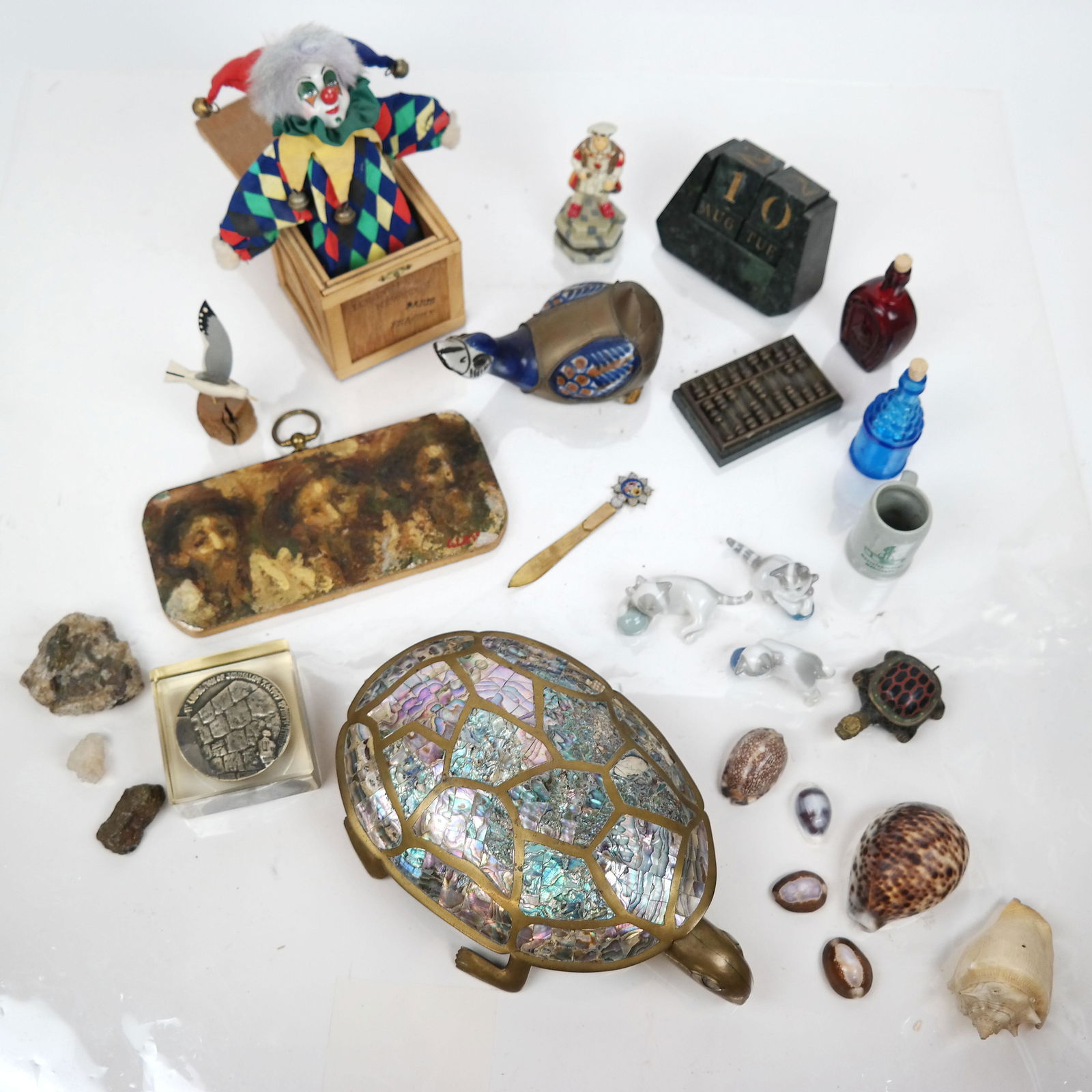 Box Lot of Assorted Objects (1 of 13)