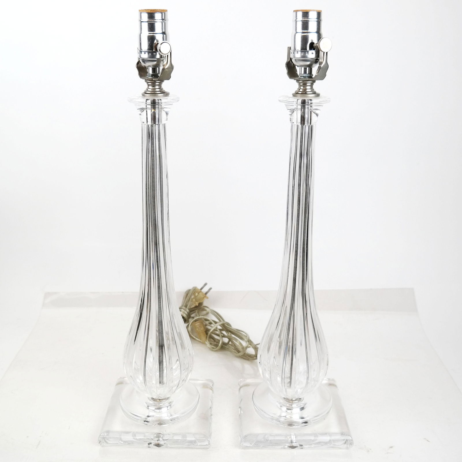 Pair of Clear Glass Table Lamps (1 of 9)