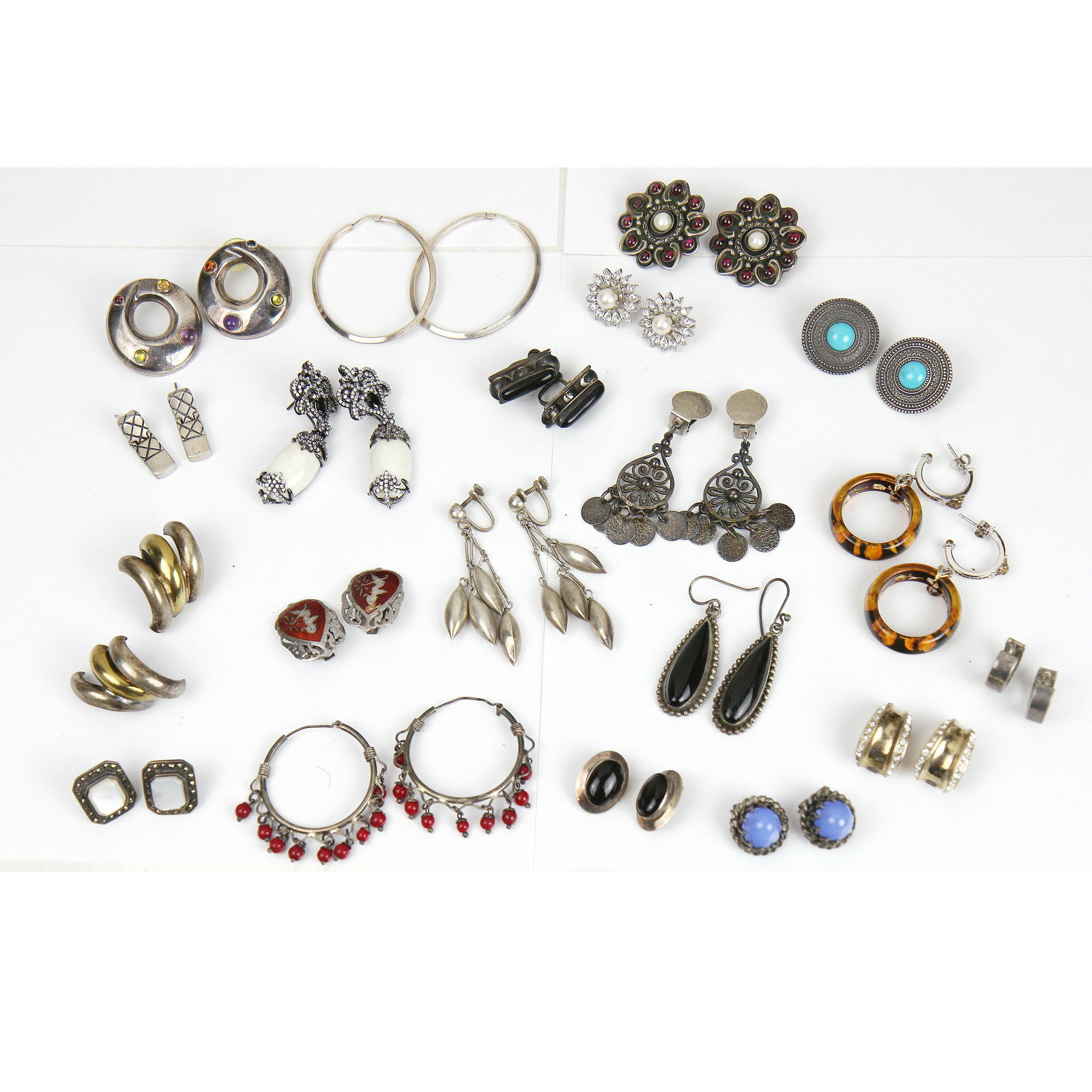 20 Pairs Vintage Sterling Silver Earrings (1 of 16)