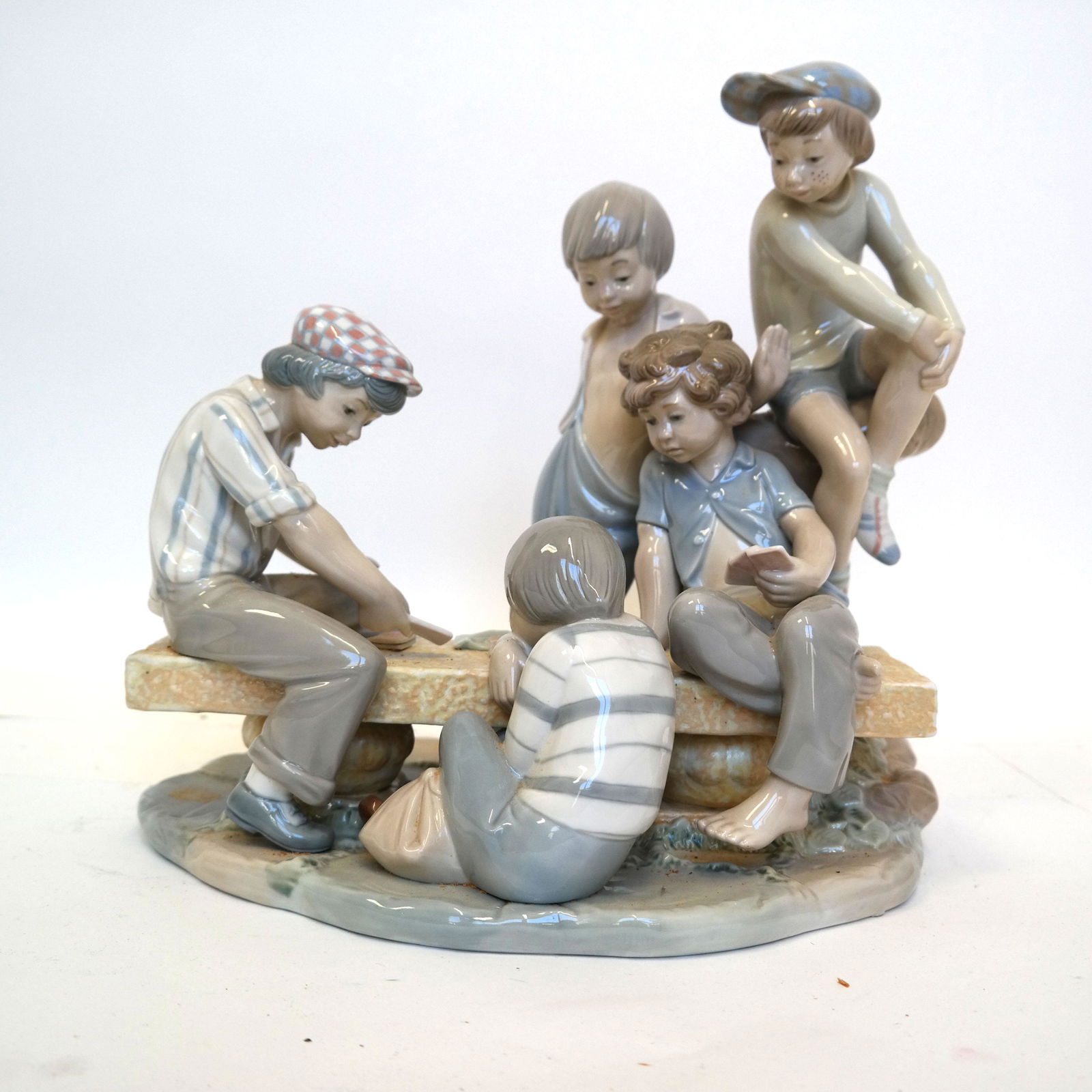 Nao Lladro - Large Porcelain Group (1 of 9)