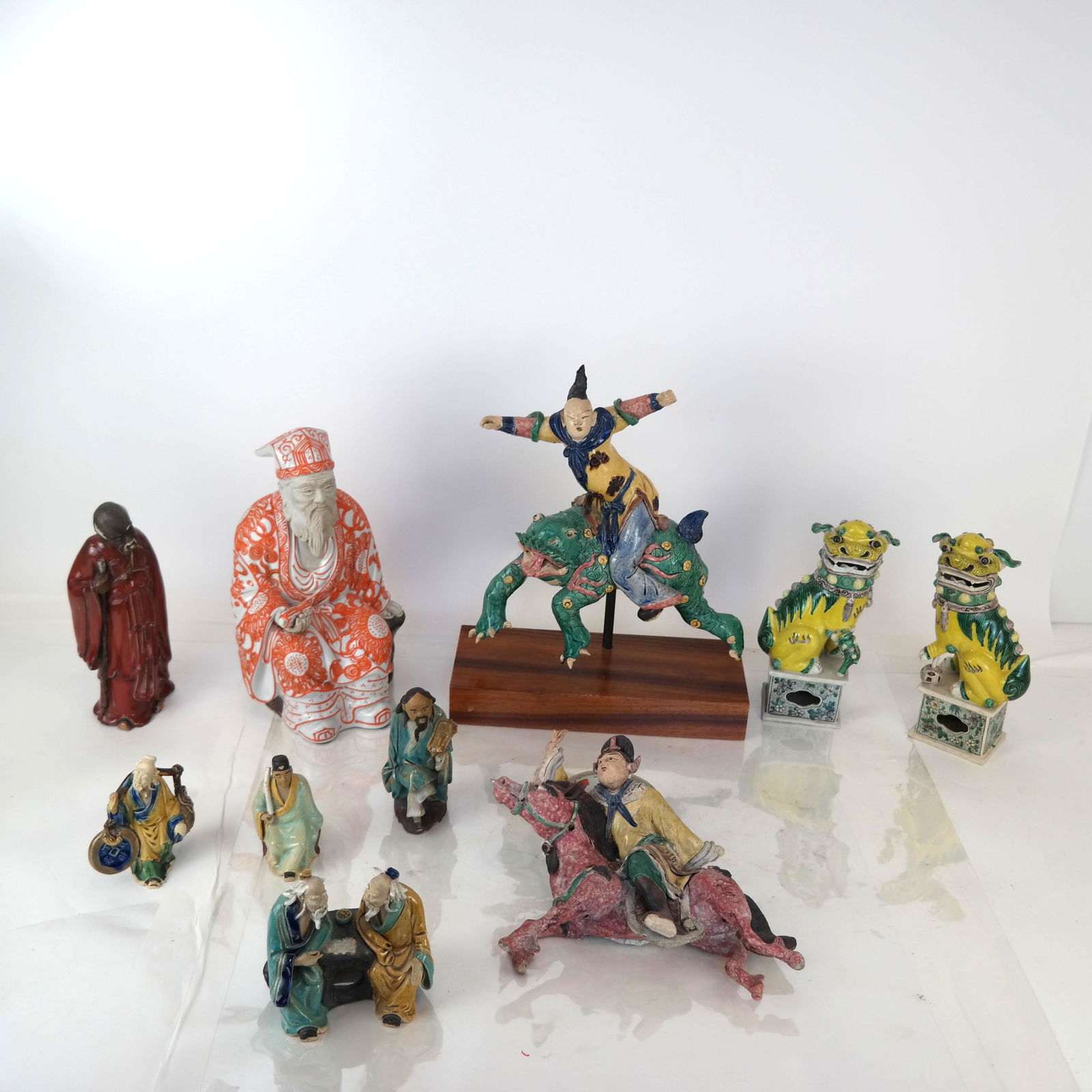 Assorted Chinese Porcelain and Ceramic Figures (1 of 10)