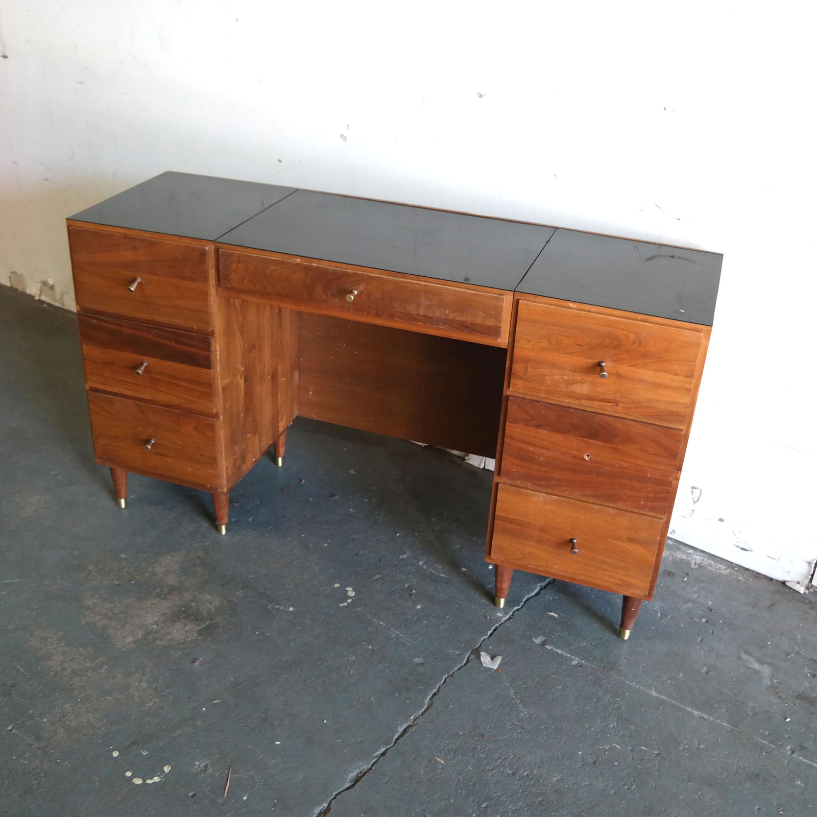 Modern Mahogany Desk / Vanity, 1960s-Style (1 of 7)