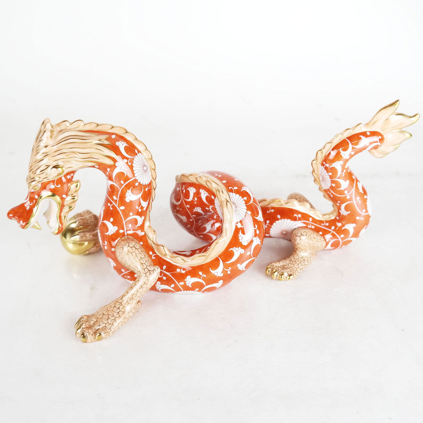 Herend Dragon Sculpture (1 of 9)