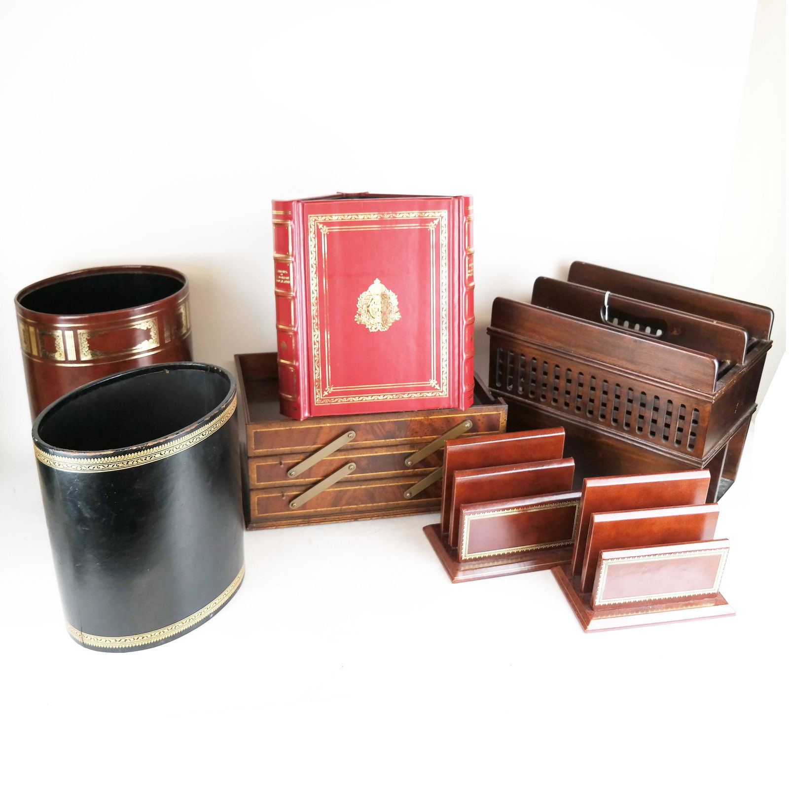 Six Office / Desk Articles (1 of 20)