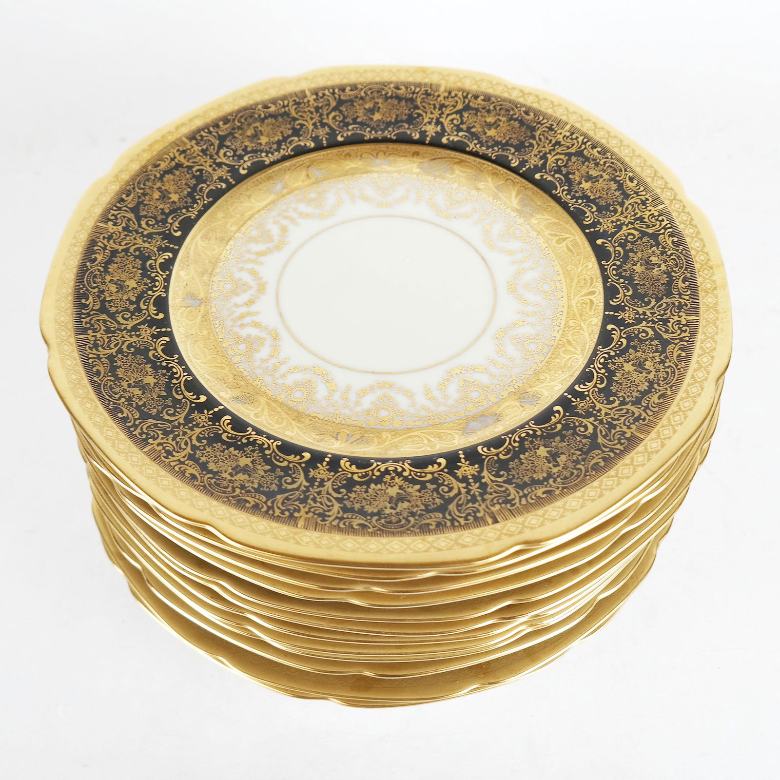 Set of 12 Hutschenreuther Plates (1 of 5)