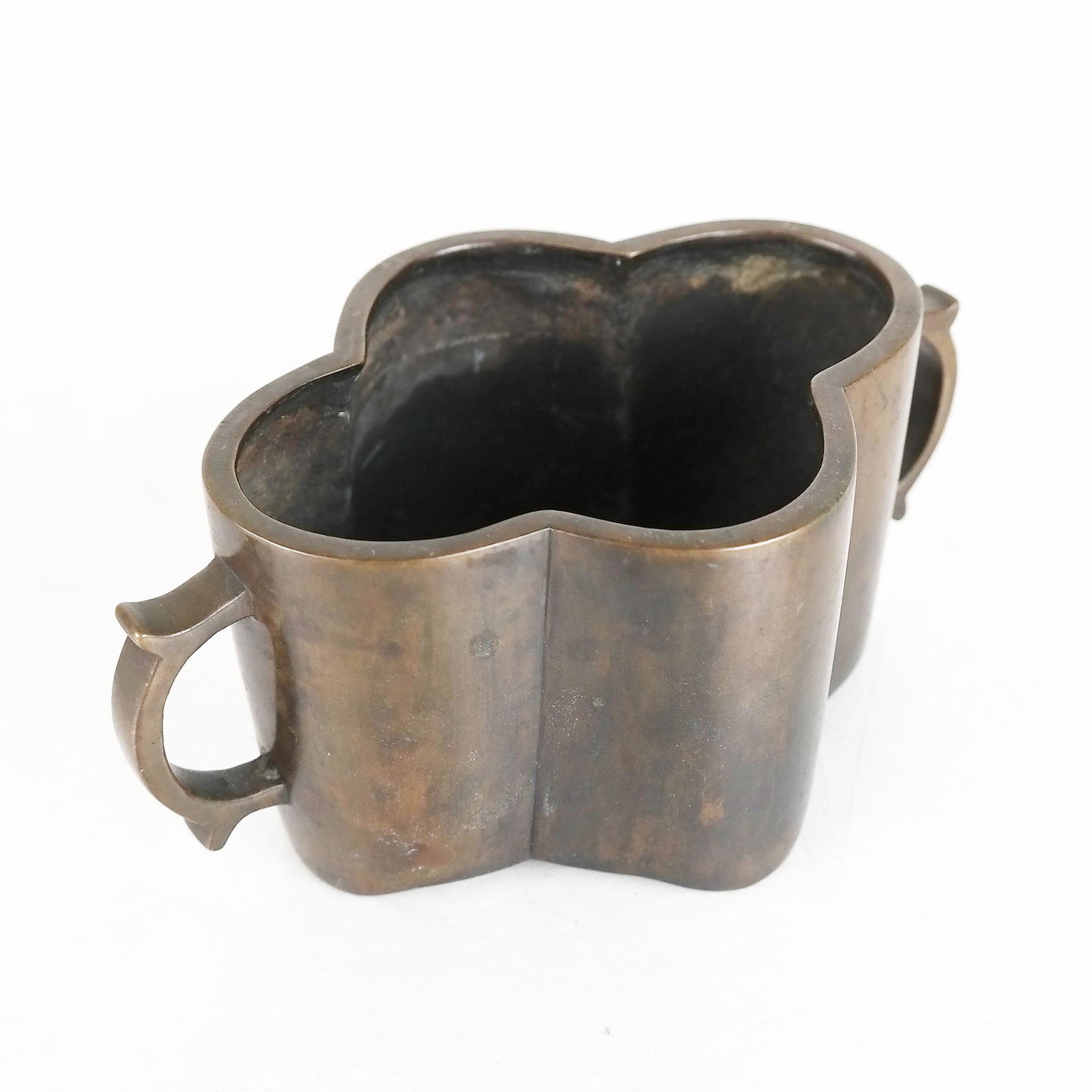 Chinese Patinated Bronze Scholar's Pot (1 of 7)