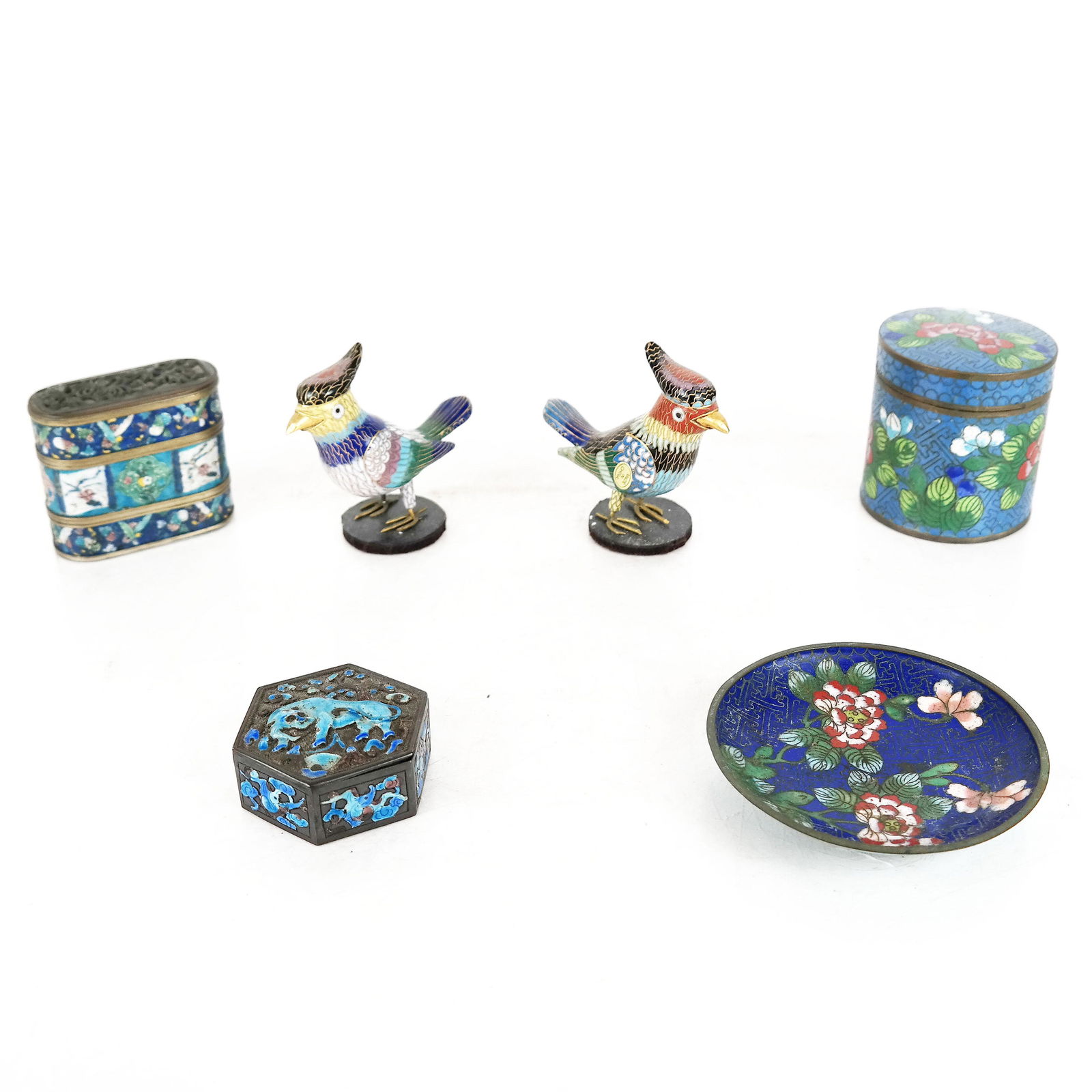 Six Chinese Cloisonne / Enameled Table Items (1 of 11)