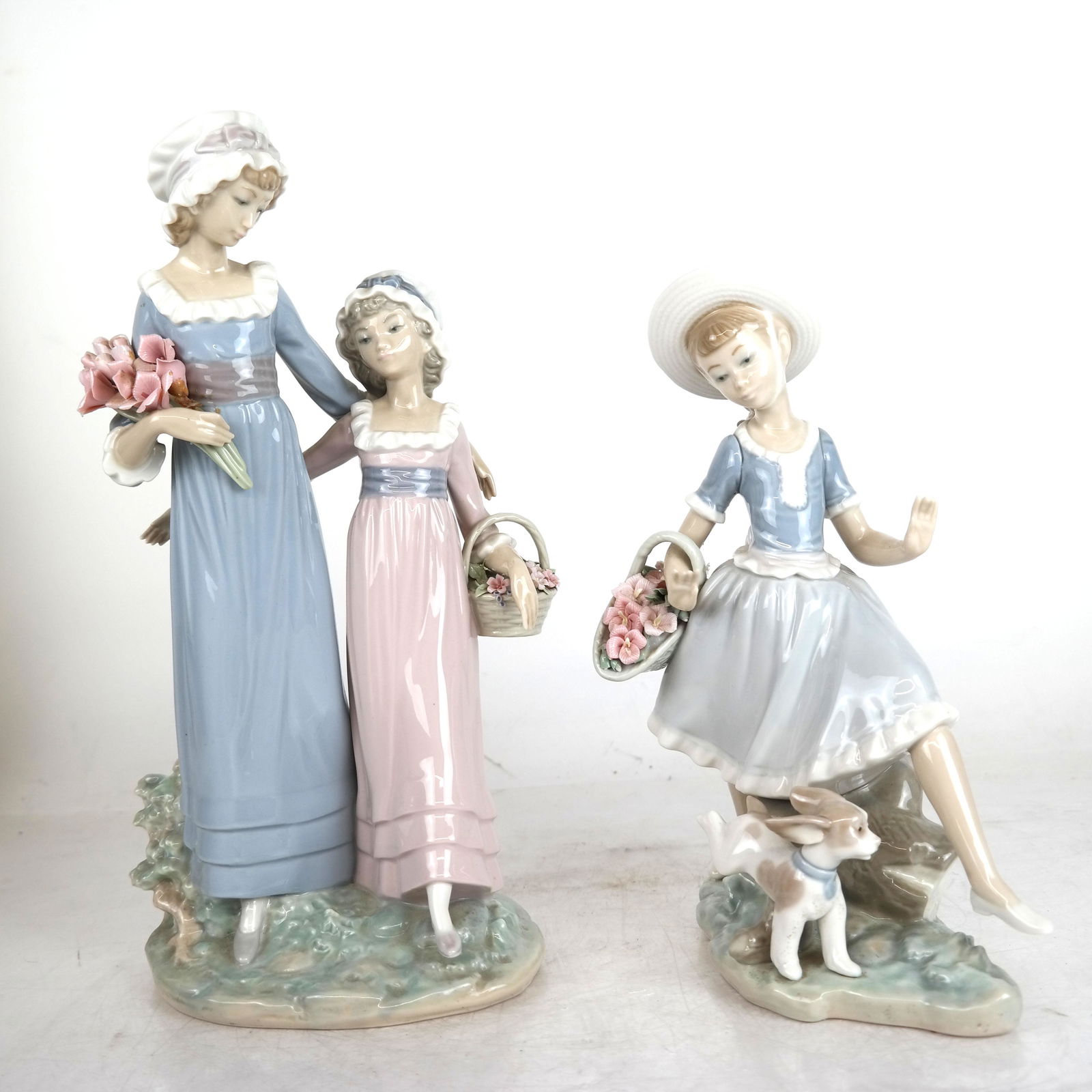 Two Lladro Figural Groups (1 of 9)