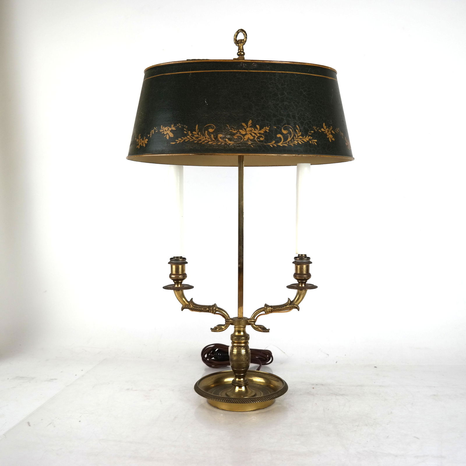 French Empire-Style Bouillotte lamp (1 of 5)