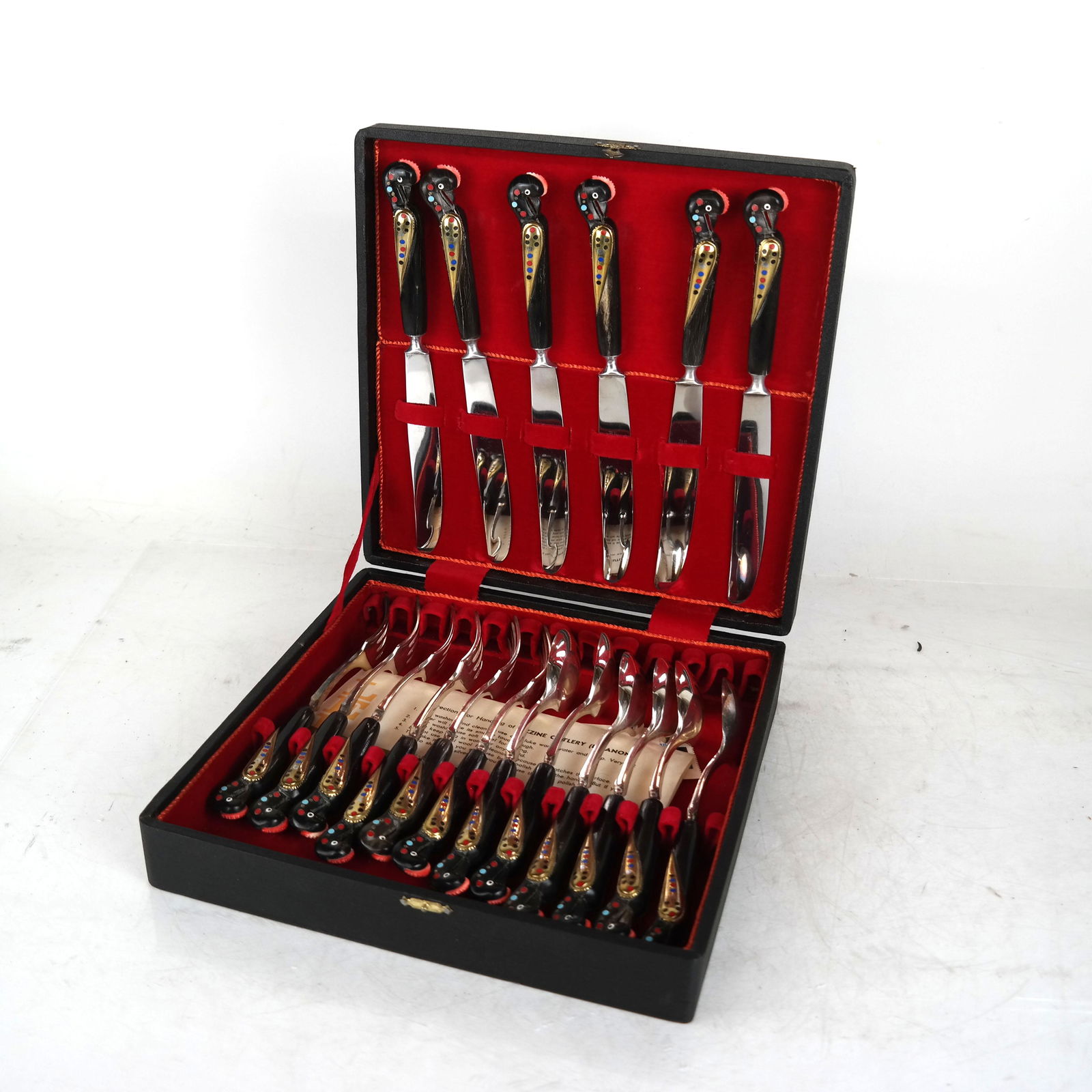 18-Pc. Lebanese Flatware Set (1 of 8)