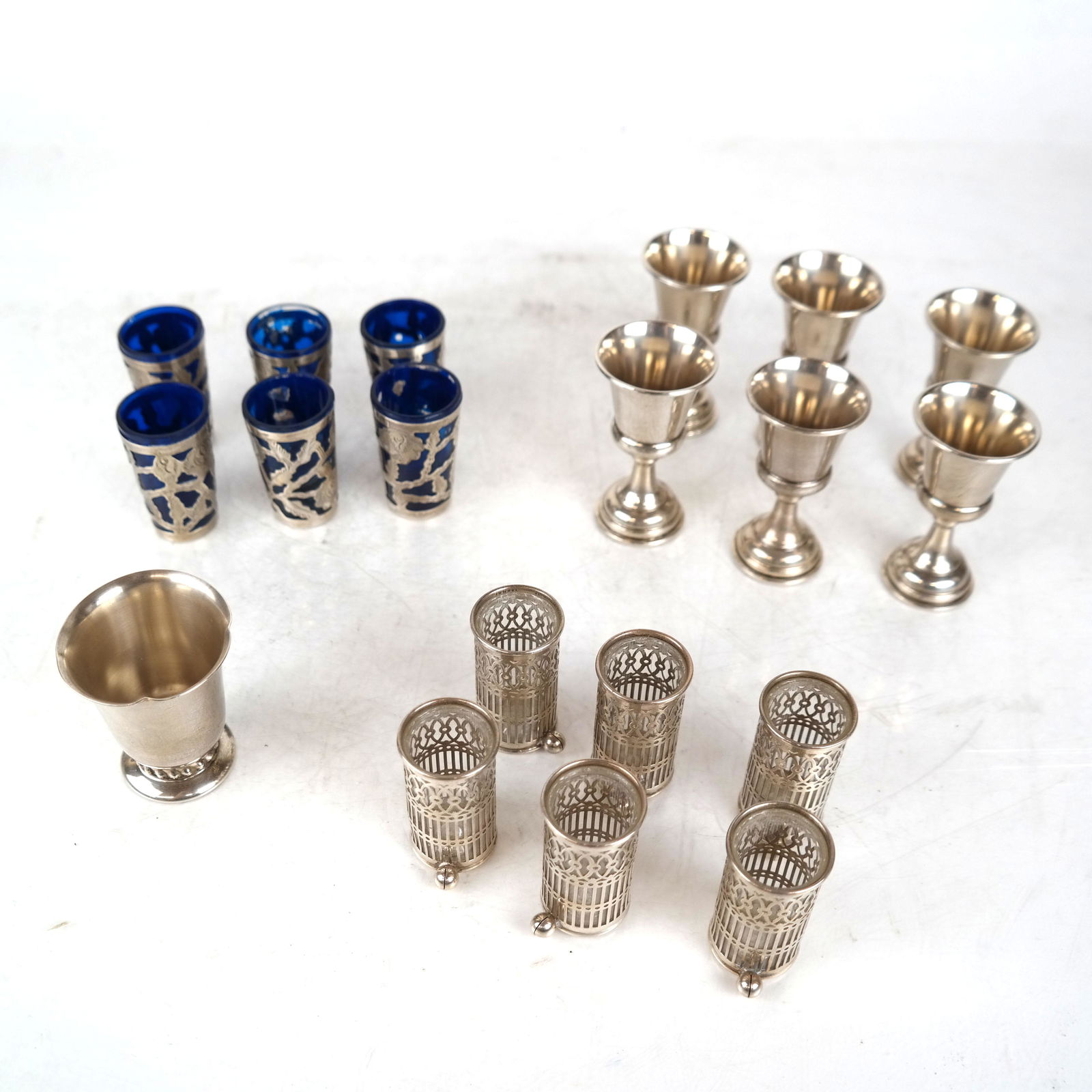 19 Sterling Silver Cups / Stems (1 of 10)