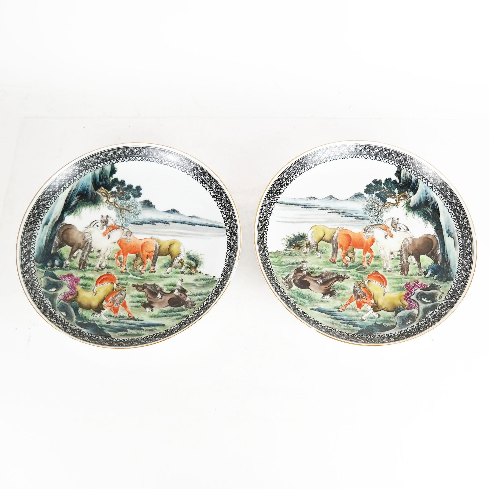 Pair of Chinese Porcelain Plates (1 of 9)