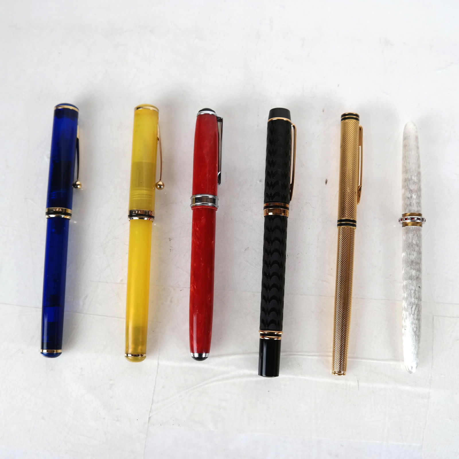 Lot of 6 Vintage Fountain Pens (1 of 10)