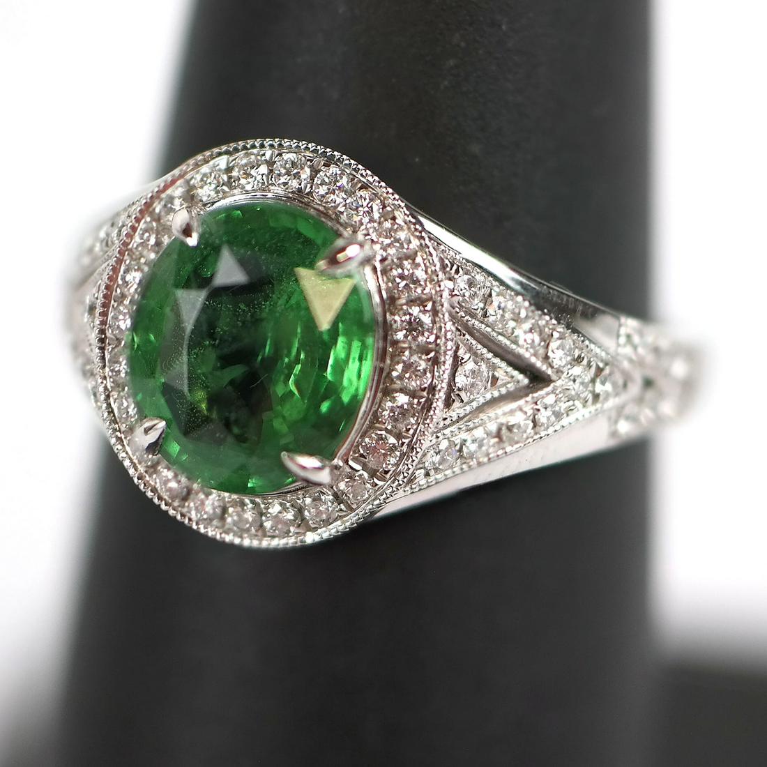 Cirari Couture Green Tsavorite & Diamond Ring (1 of 8)
