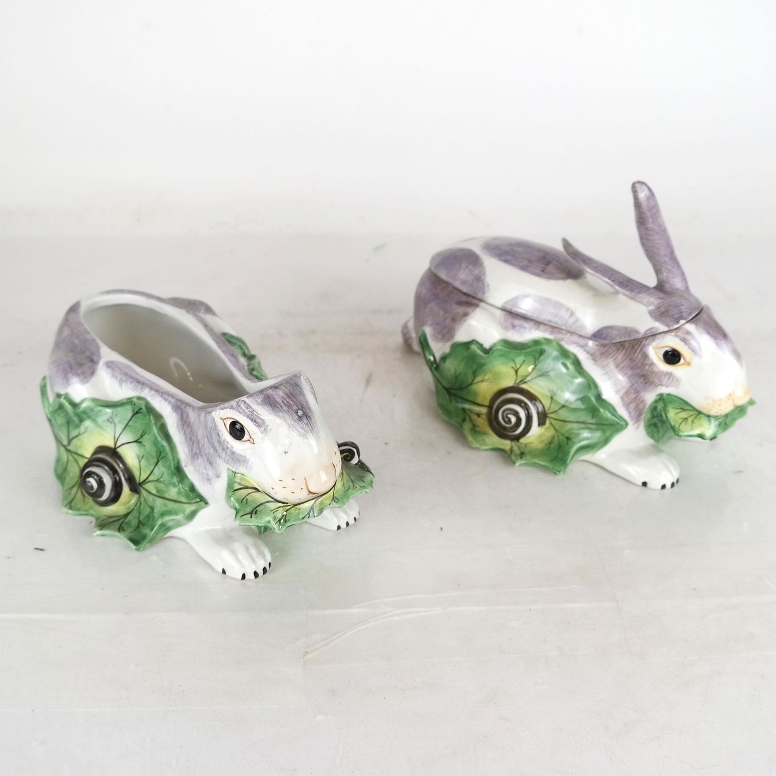 Two Mottahedeh Rabbit-Form Tureens (1 of 7)