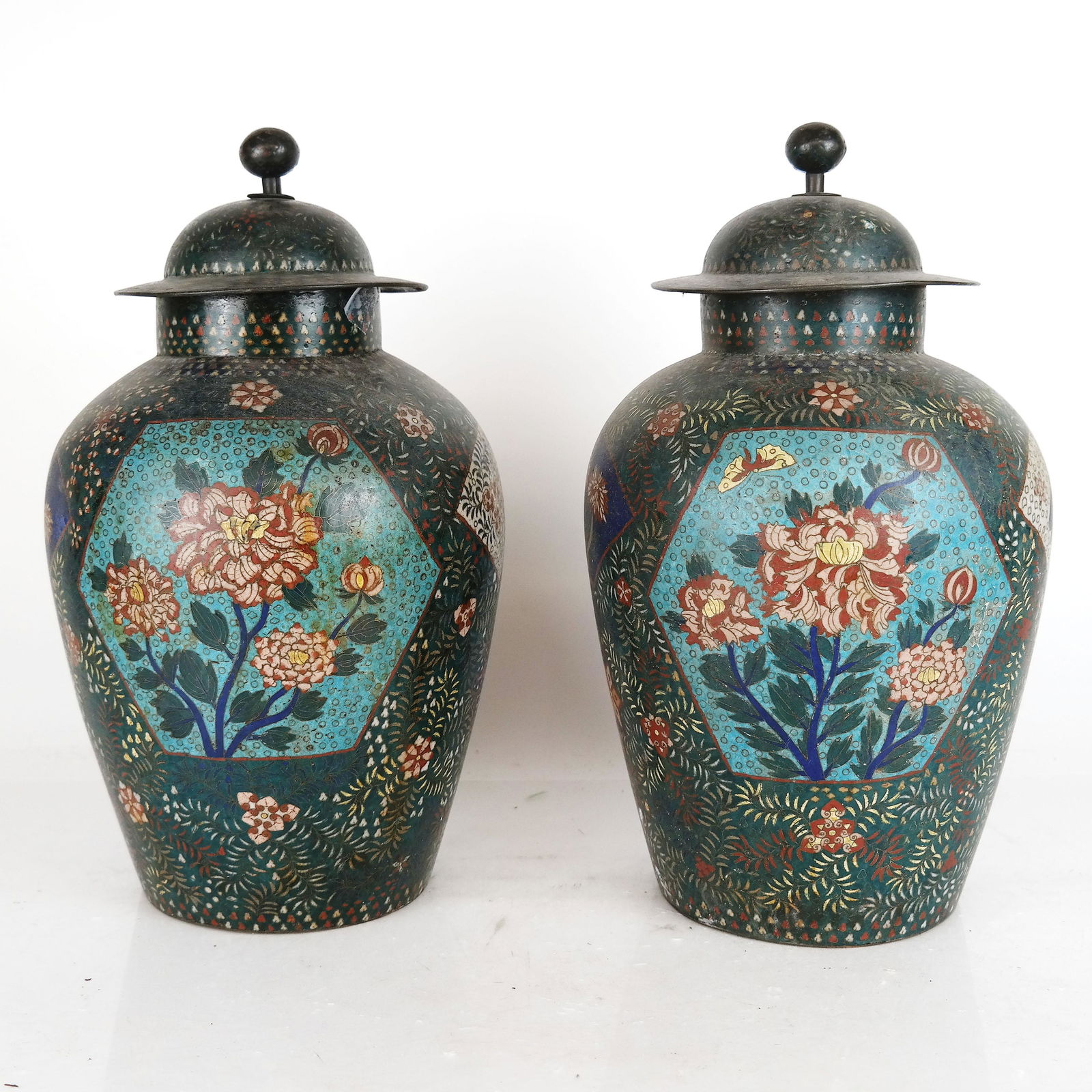 Pair of Enamel Decorated Ginger Jars (1 of 6)