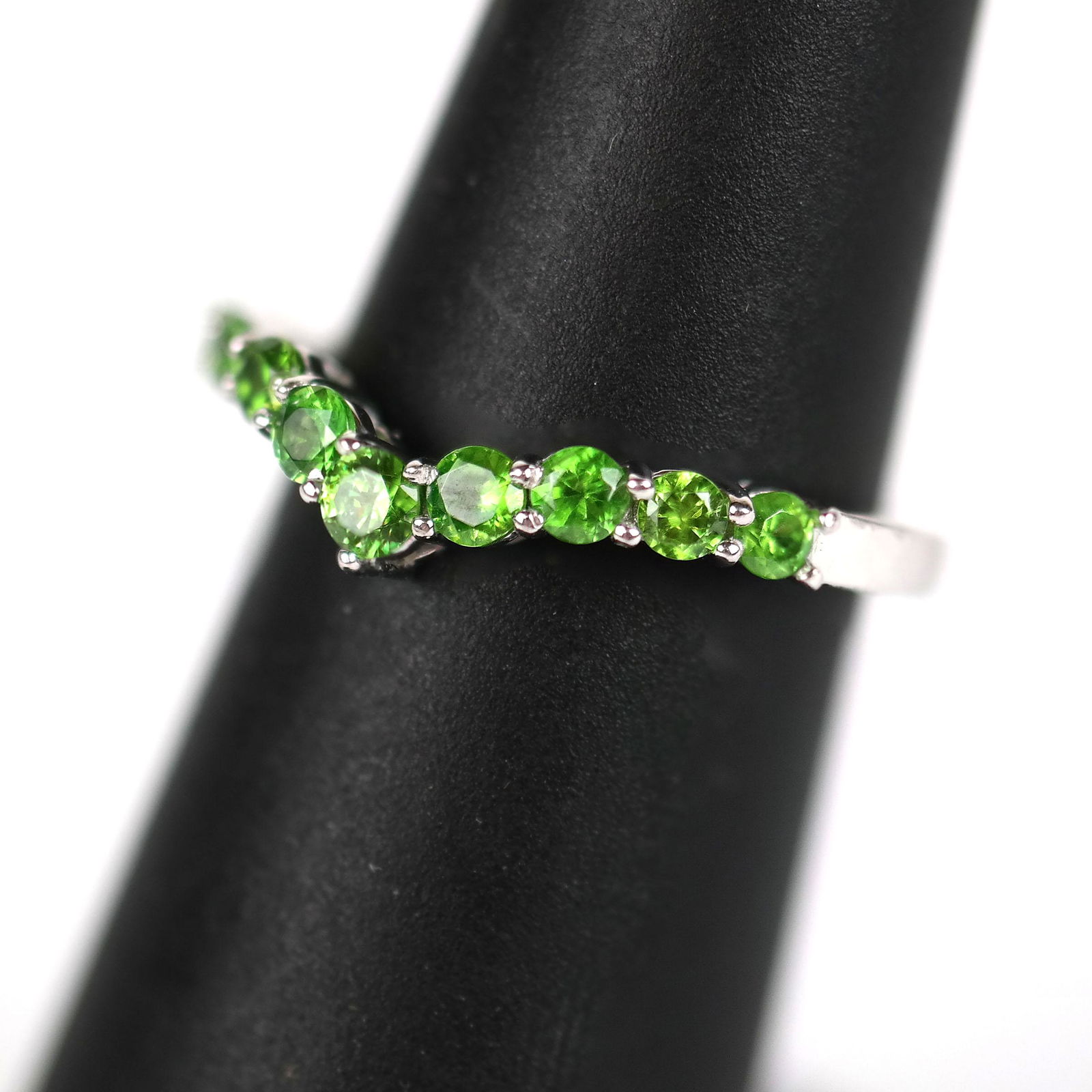 Green Demantoid Ring (1 of 8)