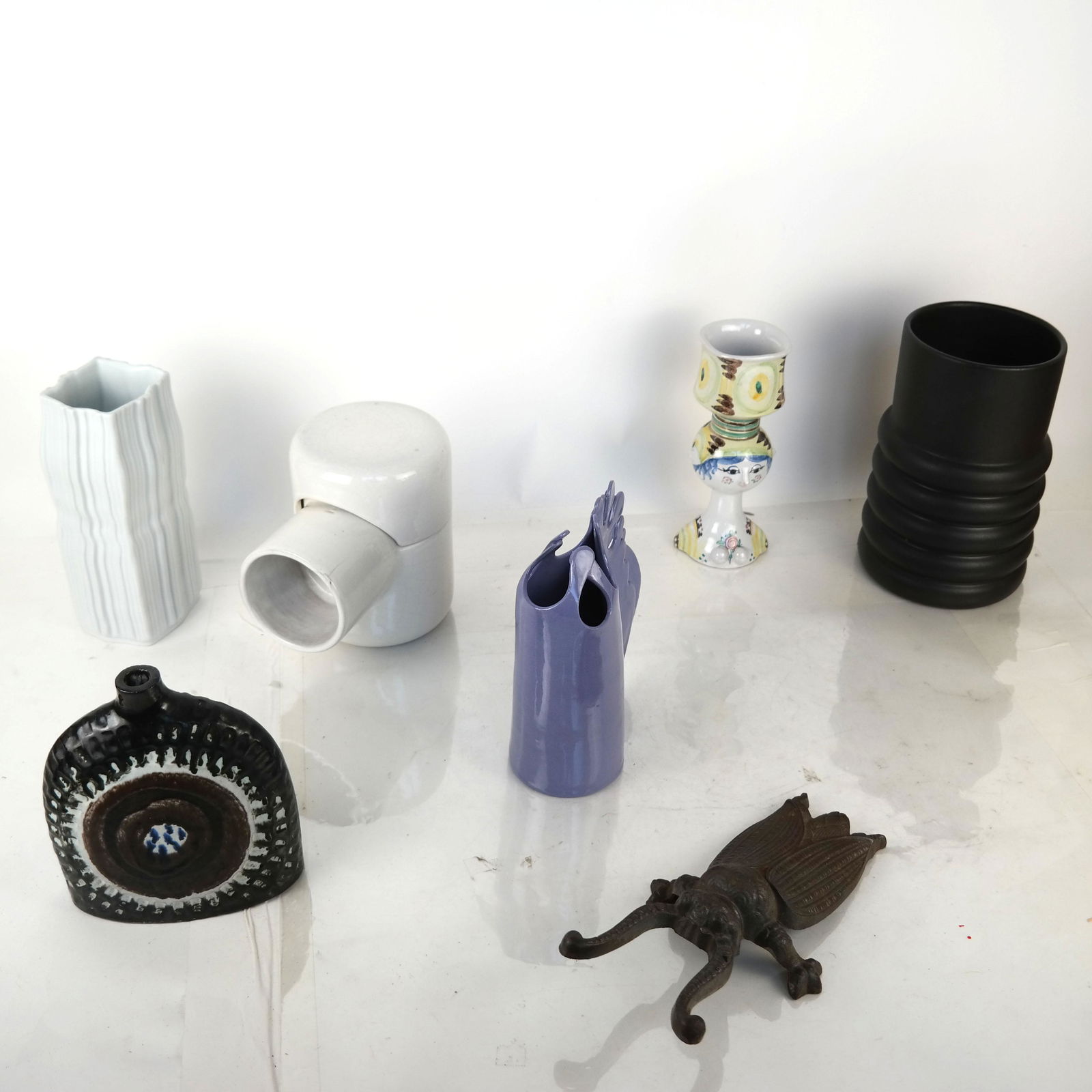 Modern Ceramic and Porcelain Vessels (6) (1 of 13)