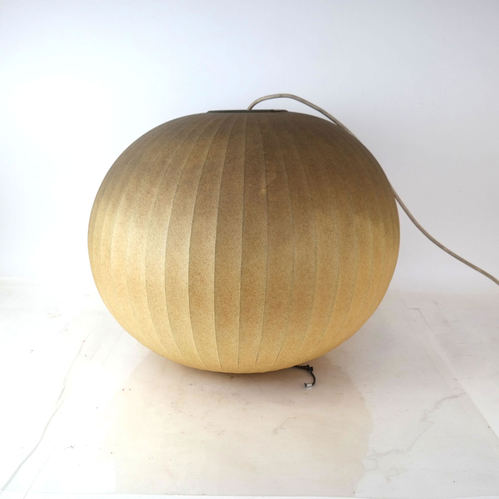 Vintage Nagouchi-Style Hanging Globe Fixture (1 of 5)