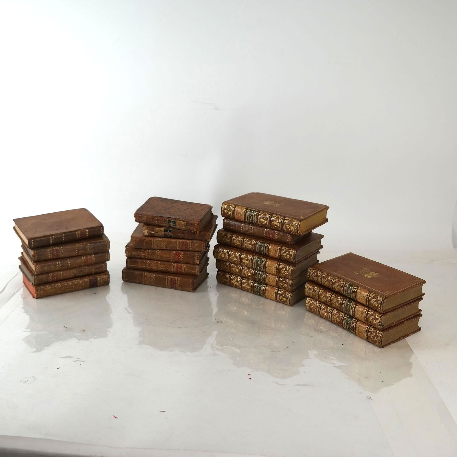 20 Vintage Leather-Bound Small Books (1 of 11)