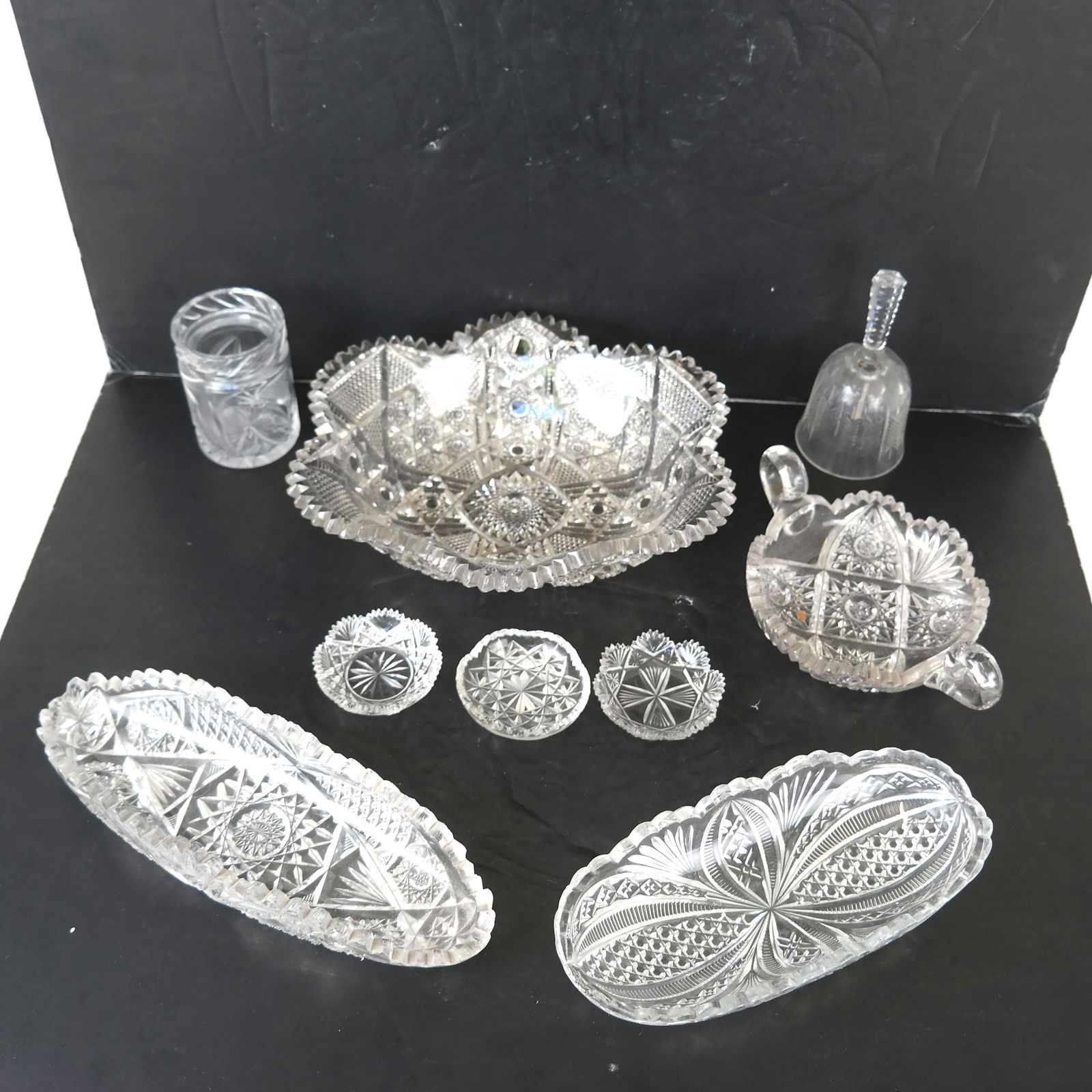 Nine Cut Crystal Articles (1 of 17)