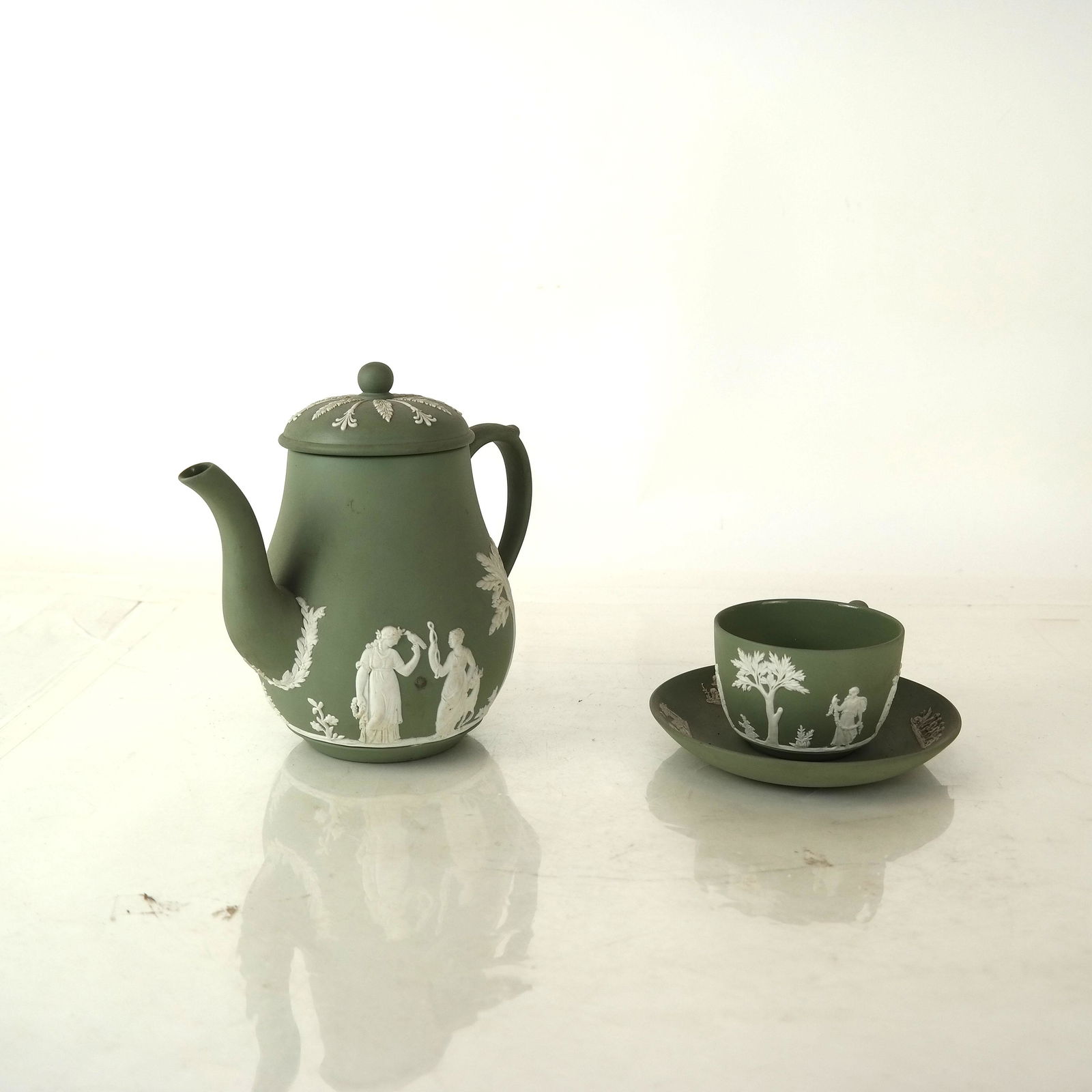 Three Wedgwood Articles (1 of 9)