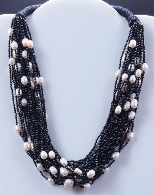 Tribal Onyx and Pearl Necklace (1 of 4)