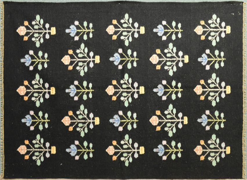 Floral Hungarian Kilim Carpet 8 x 5.75 FT (1 of 2)