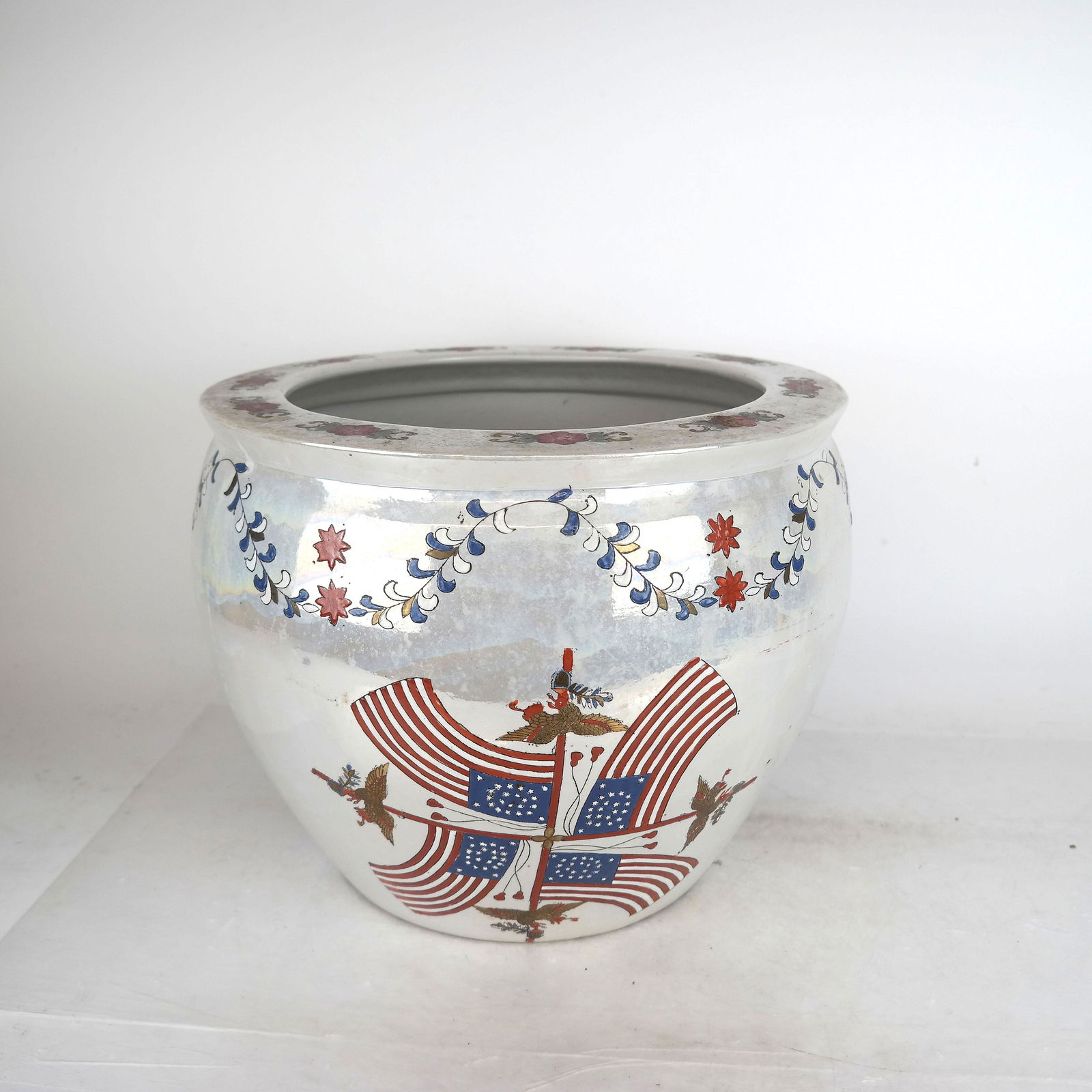 Chinese Jardiniere with American Flag (1 of 9)