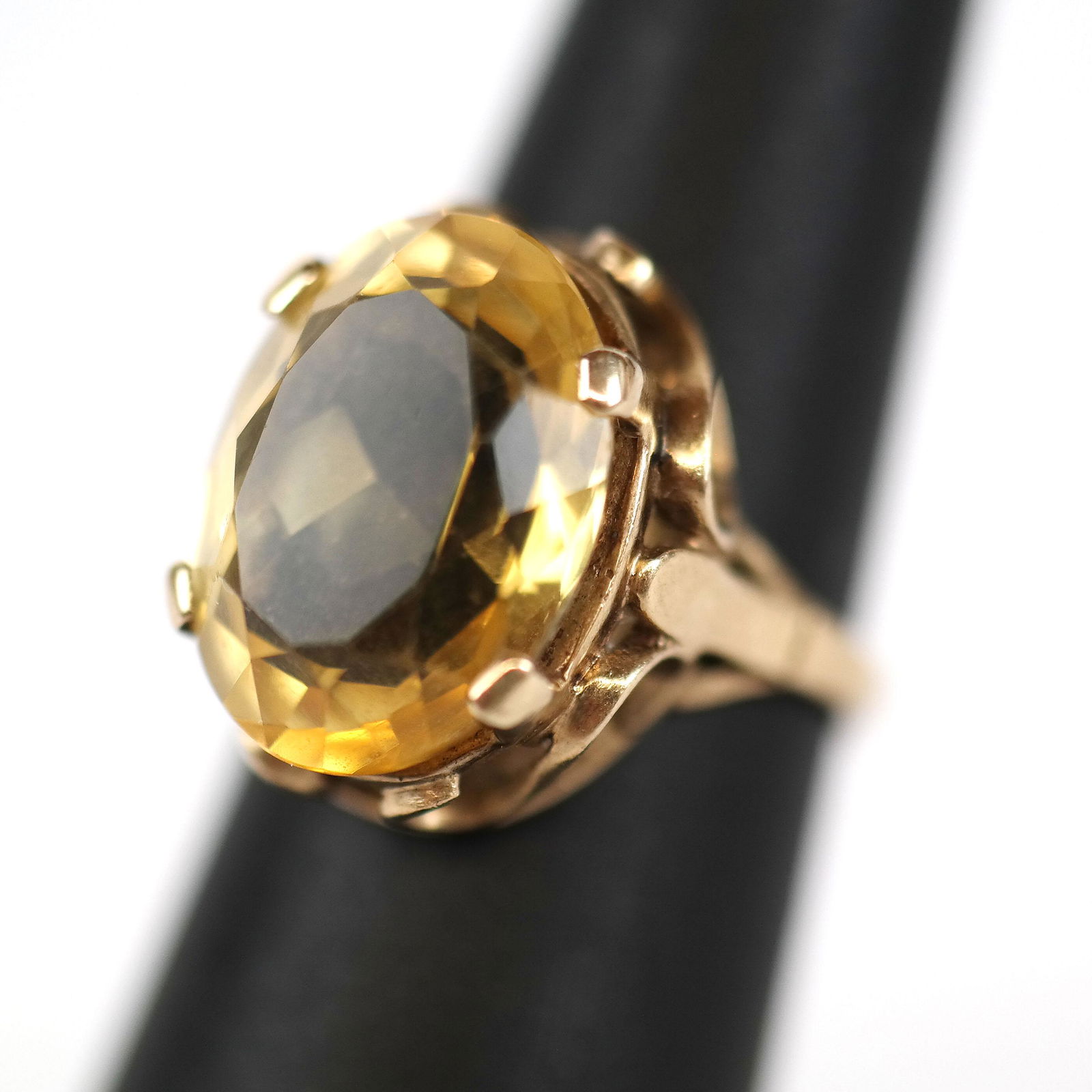 9K Gold & Citrine Ring (1 of 9)