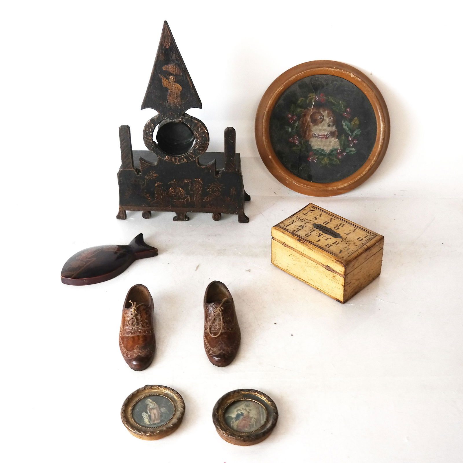 Eight Decorative Objects (1 of 6)