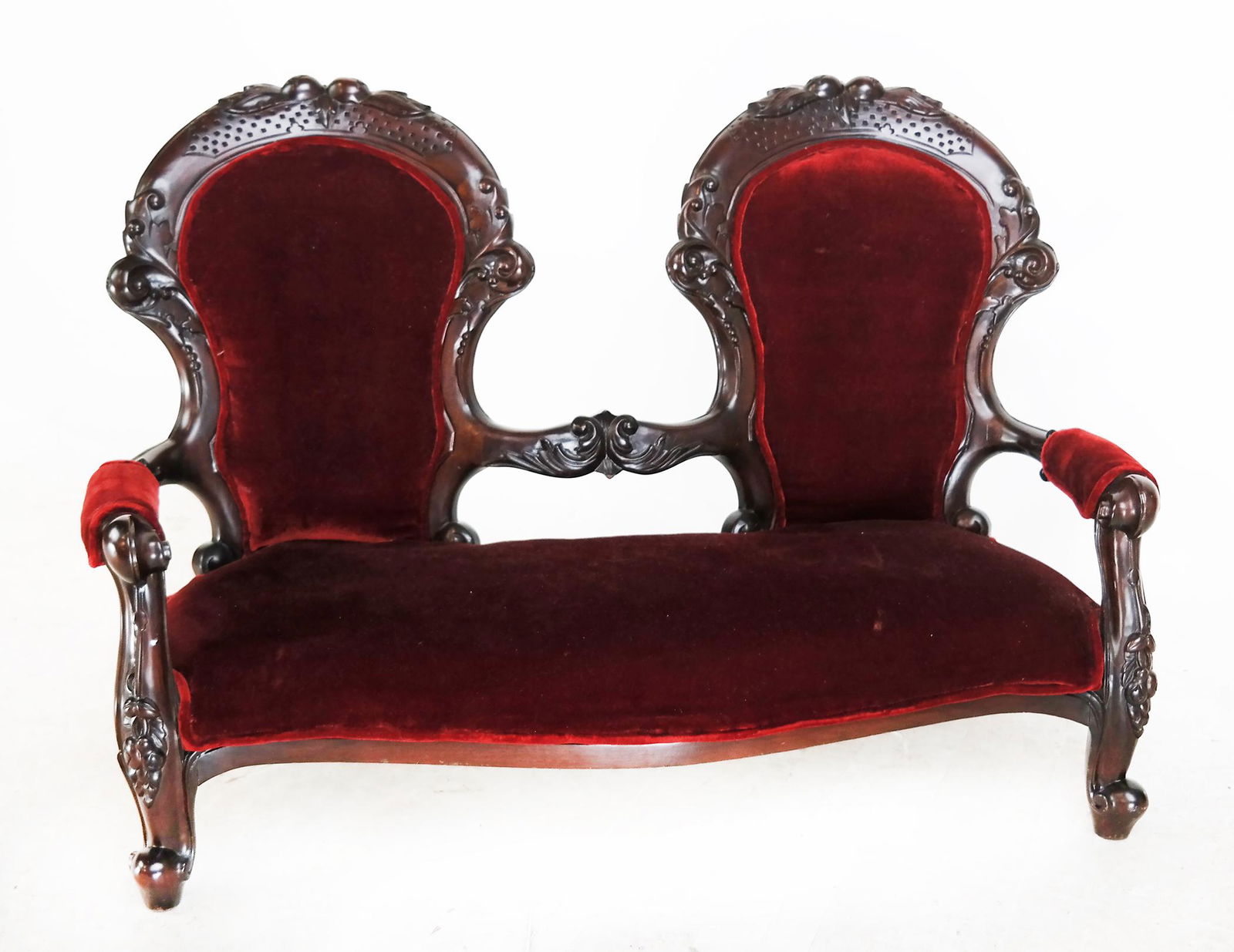 Victorian-Style Child's Settee (1 of 7)