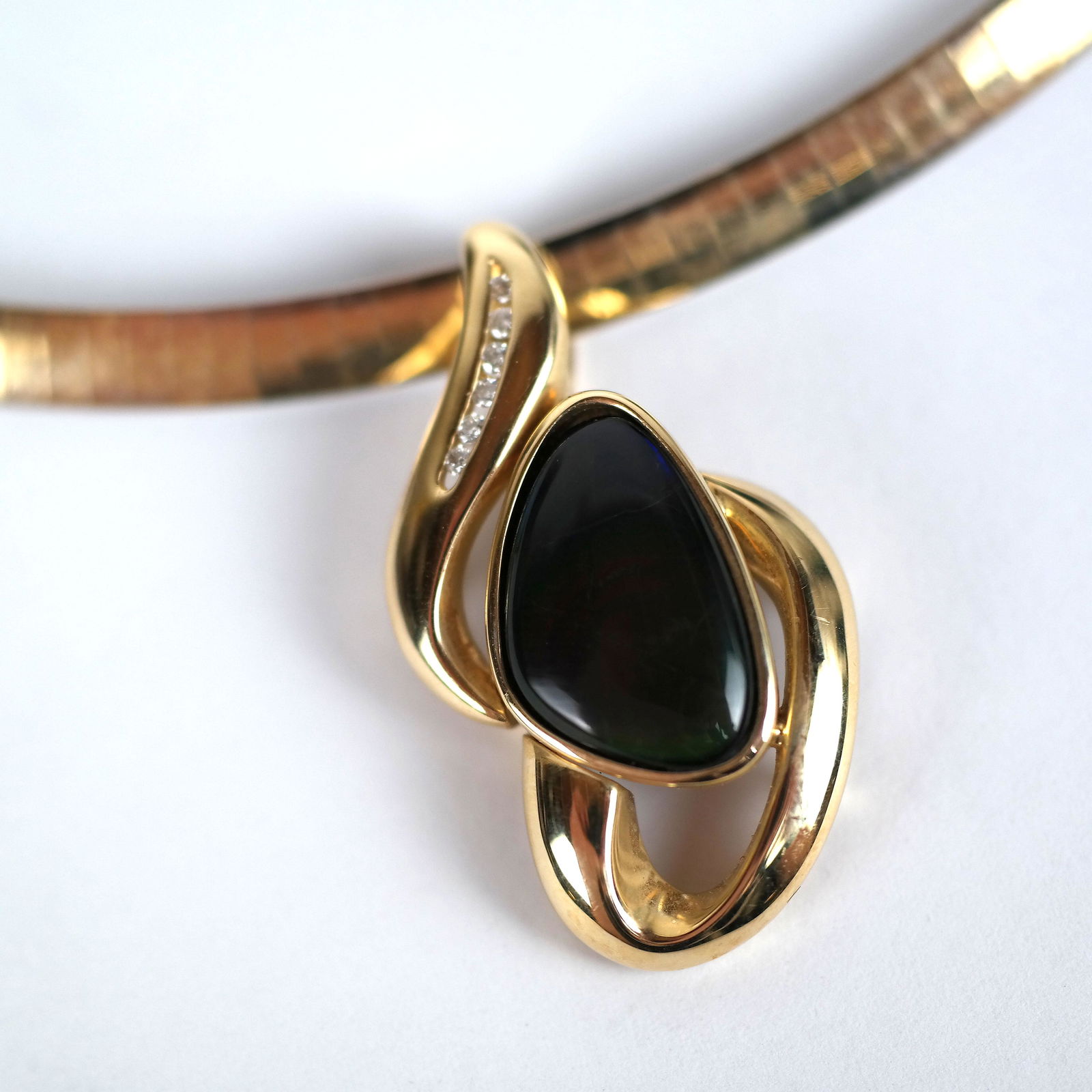 14K Gold, Alexandrite & Diamond Necklace (1 of 13)