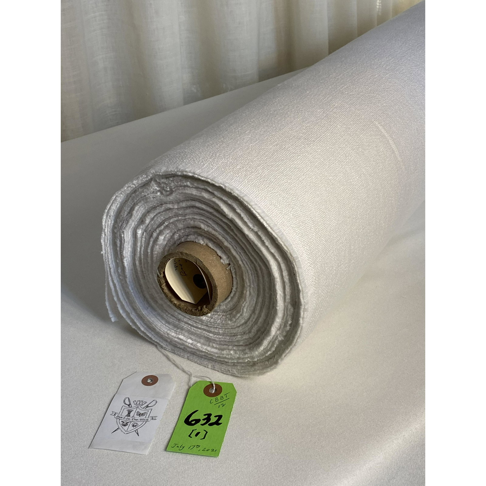 Colefax & Fowler Off-White Belgium Linen Fabric: A 34-yard bolt of Colefax & Fowler bleached white 100% linen all-purpose home furnishing fabric. The medium weight, plain weave is wonderful for upholstery and has a beautiful drape for window treatme