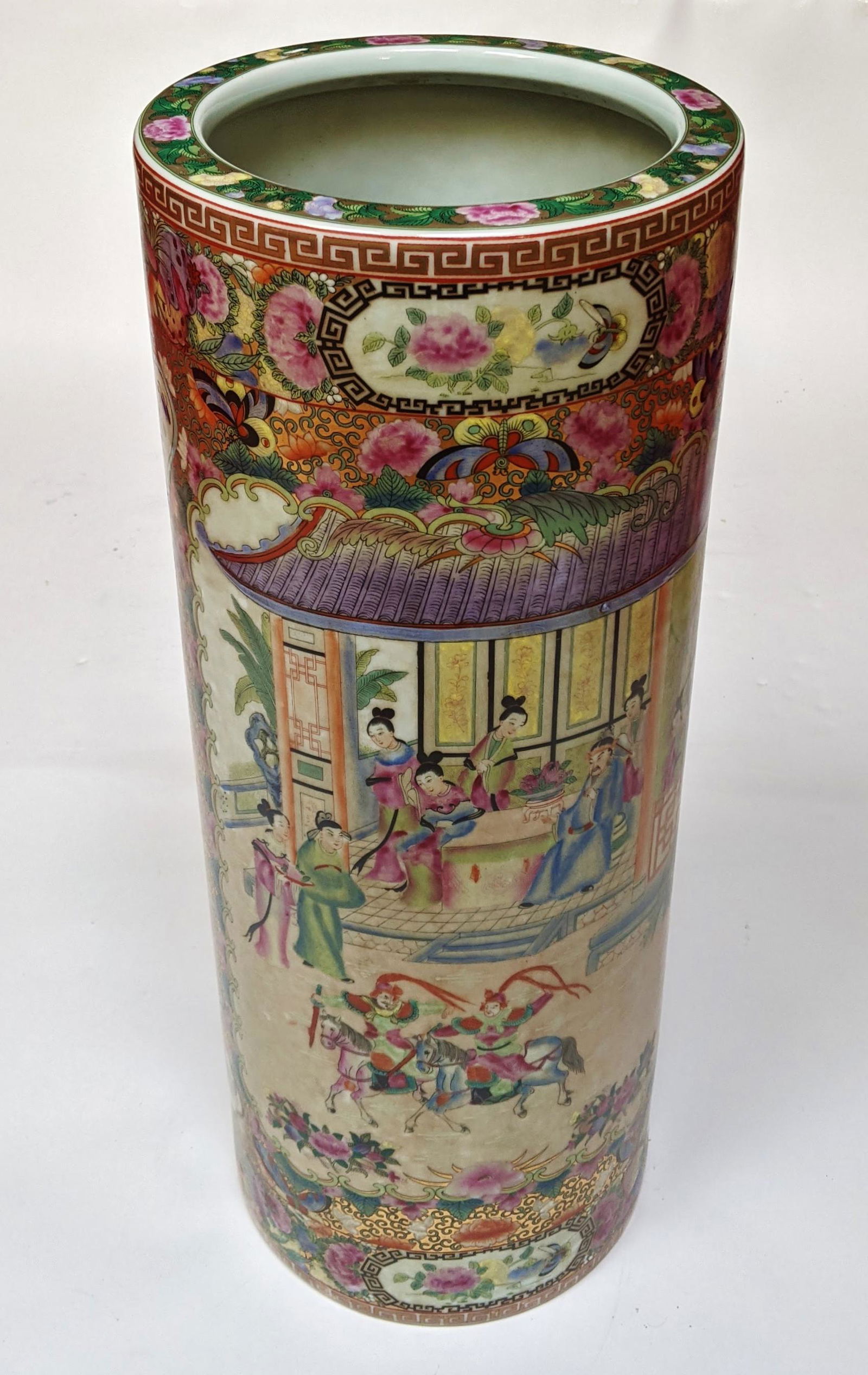 Chinese Porcelain Umbrella Stand (1 of 11)